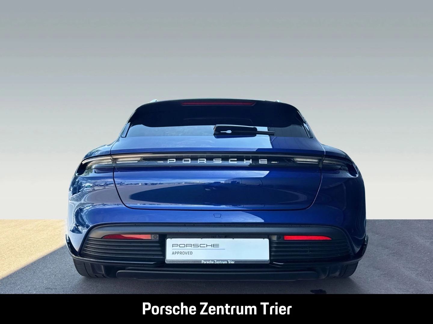 Porsche Taycan Turbo Sport Turismo Burmester HA-Lenkung turbo s