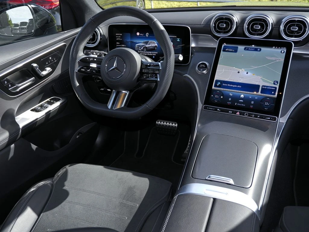 Mercedes-Benz-GLC 220 d-image-9