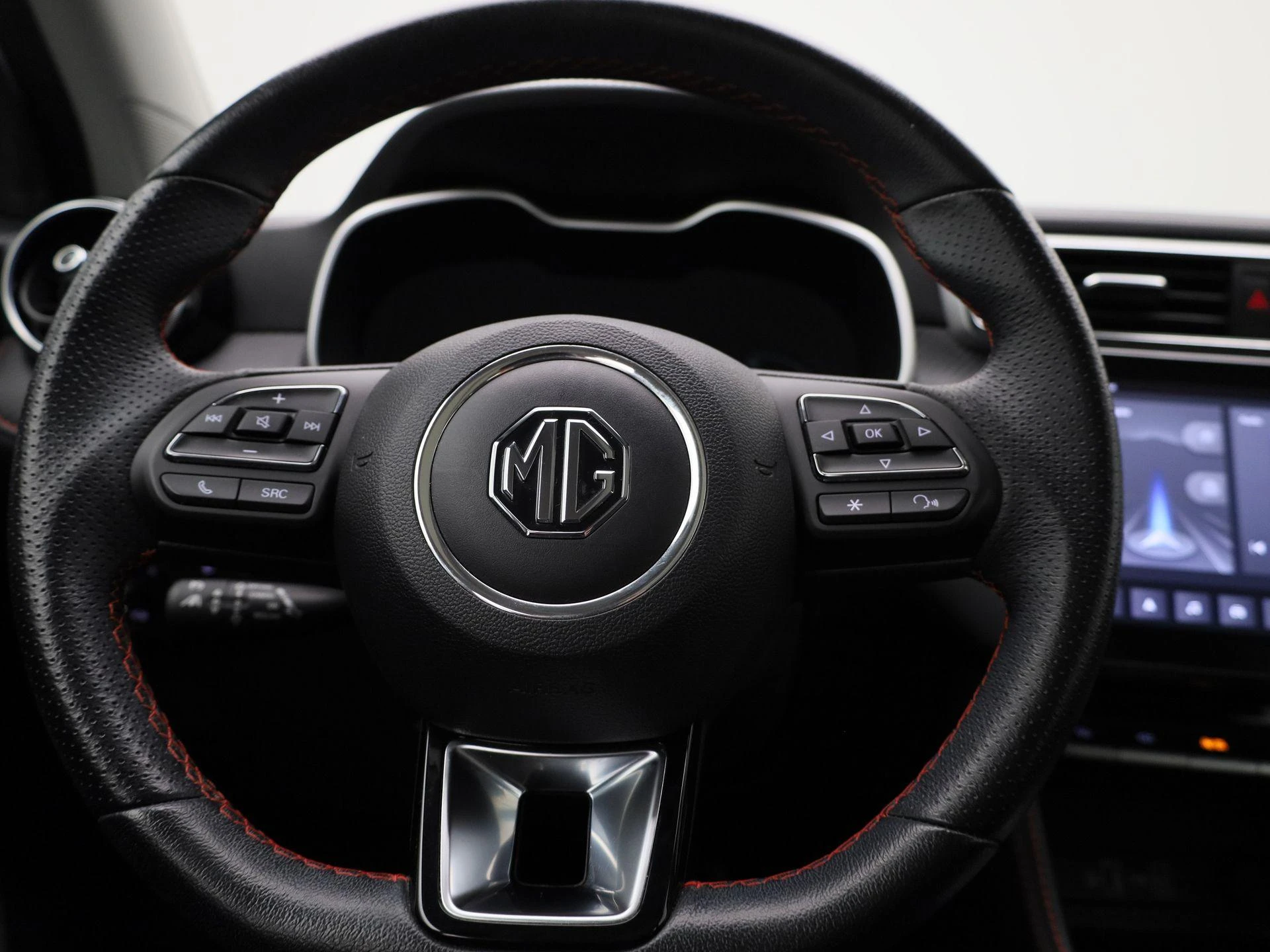 MG-ZS EV-image-6