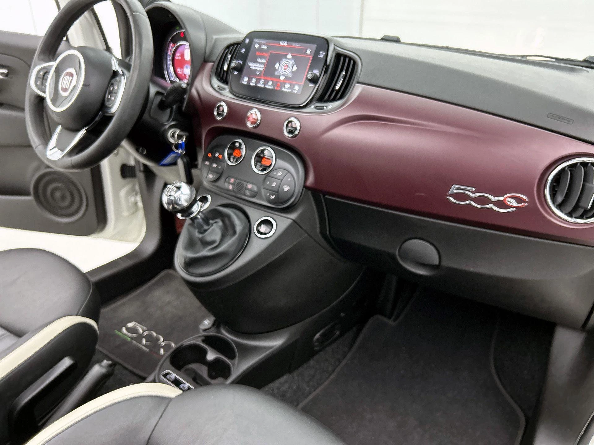 Fiat-500C-image-19