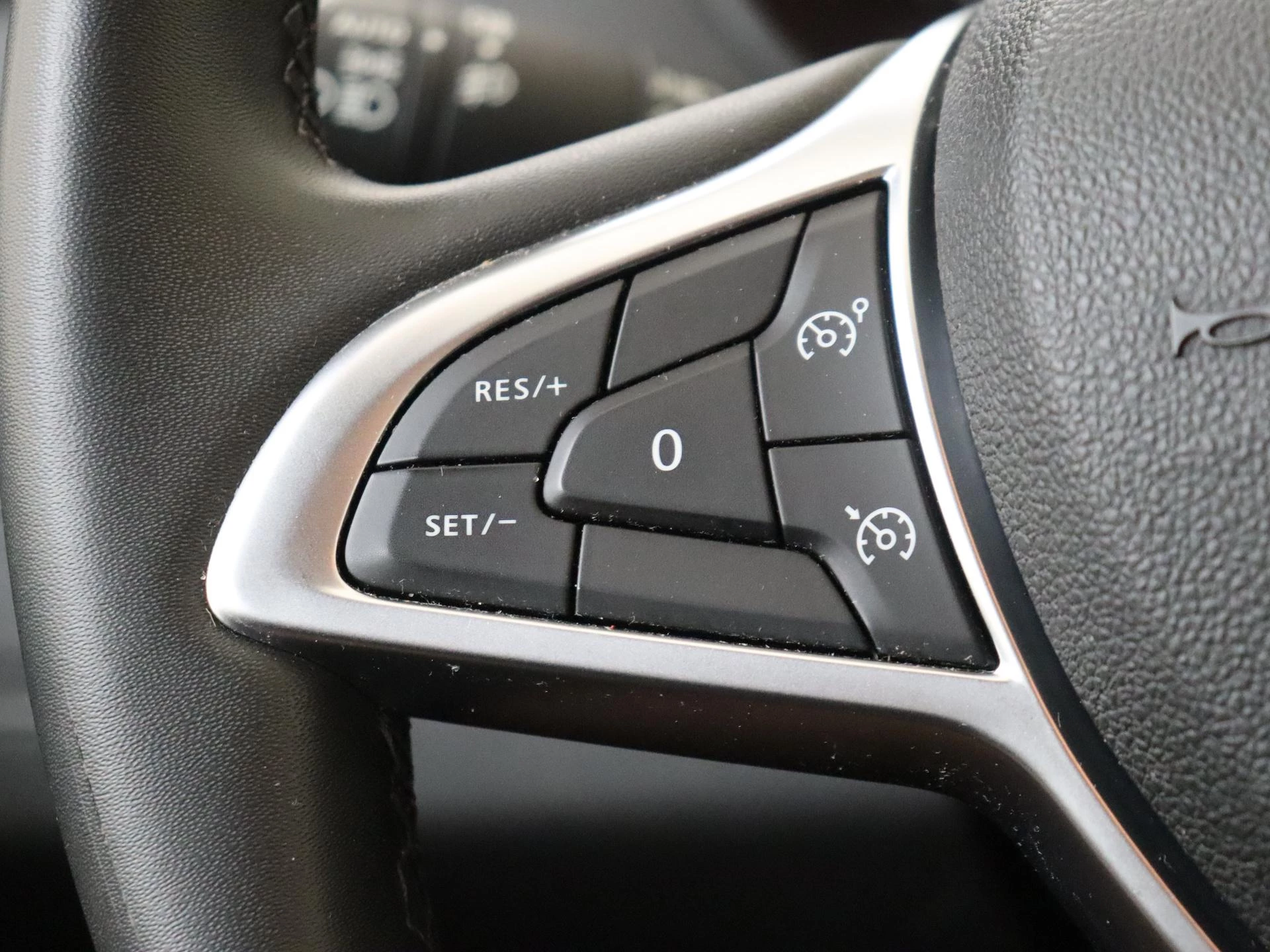 Dacia-Duster-image-16