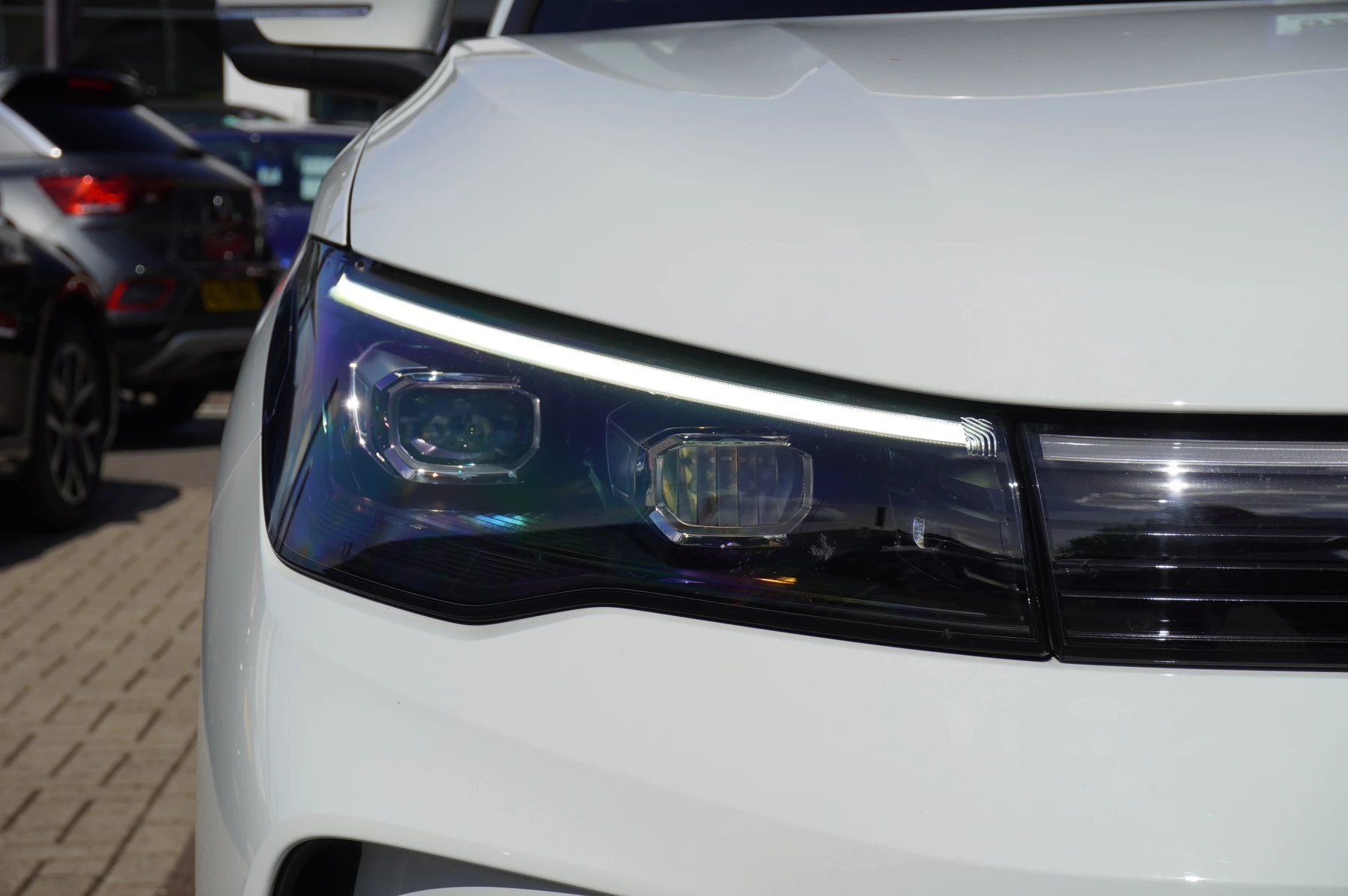 Volkswagen-Tiguan-image-42
