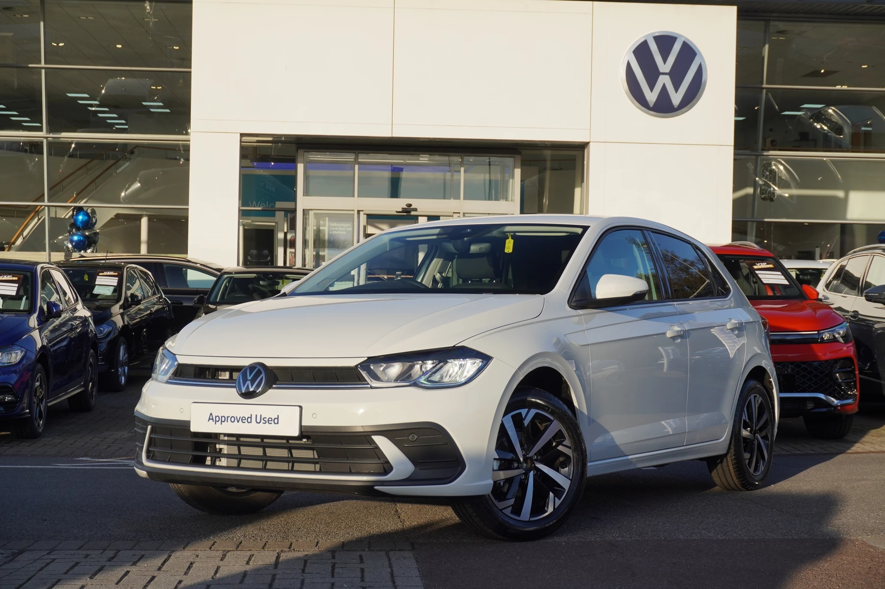 Volkswagen-Polo-image-19