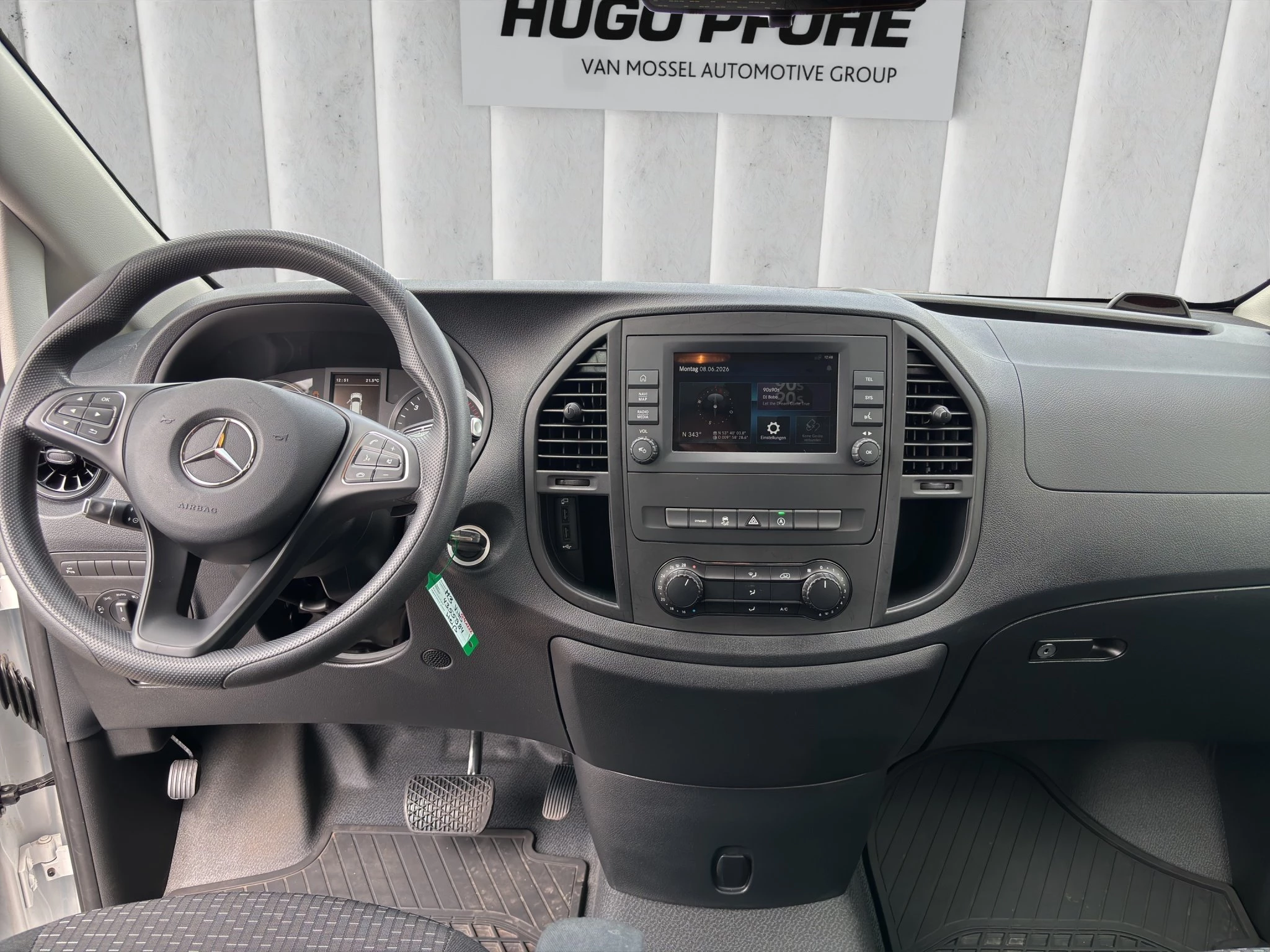 Mercedes-Benz Vito Mixto 114 CDI RWD