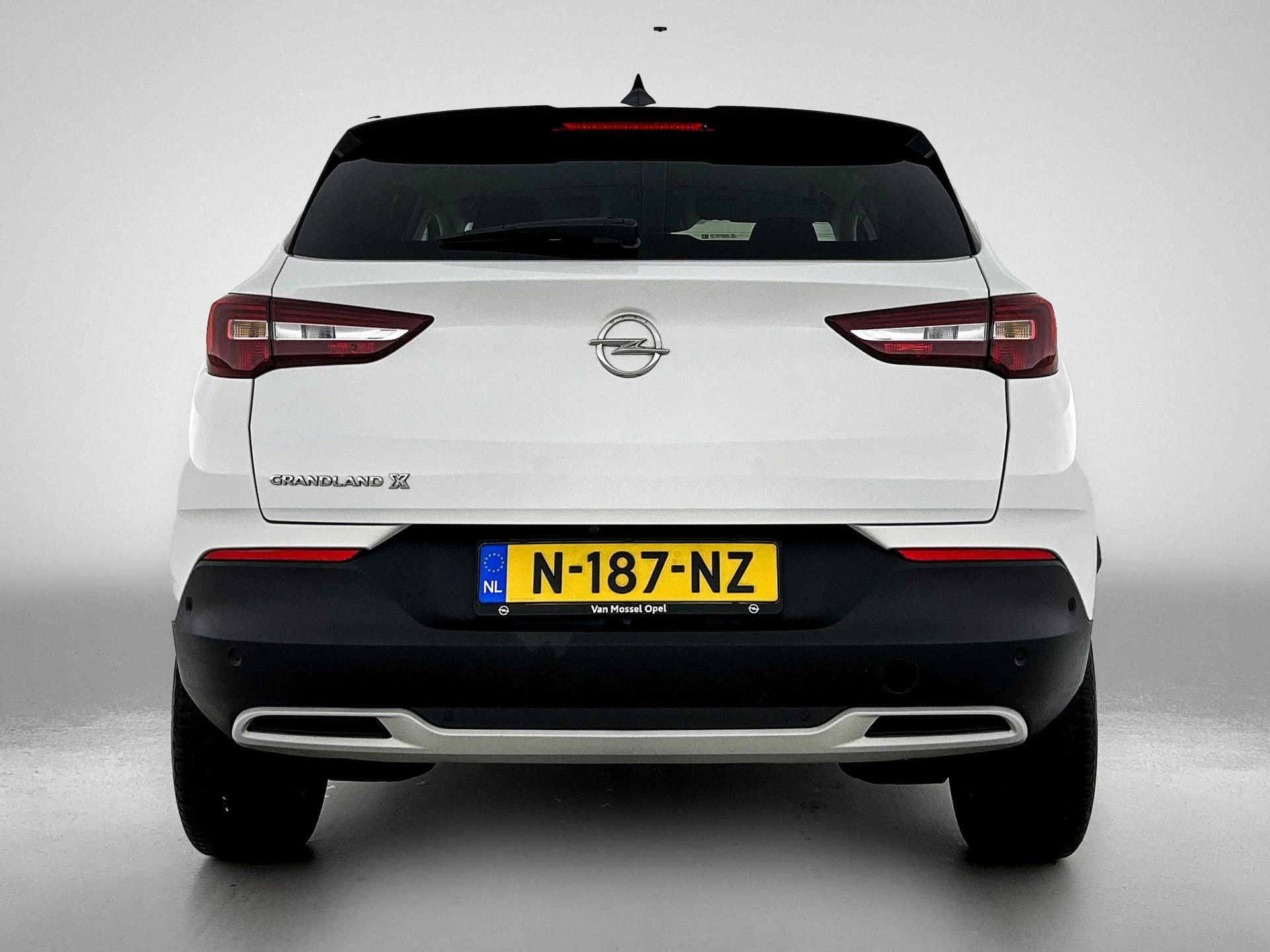 Opel-Grandland X-image-2