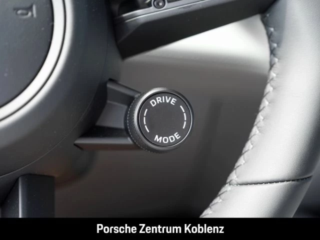 Porsche Cayenne Electric -