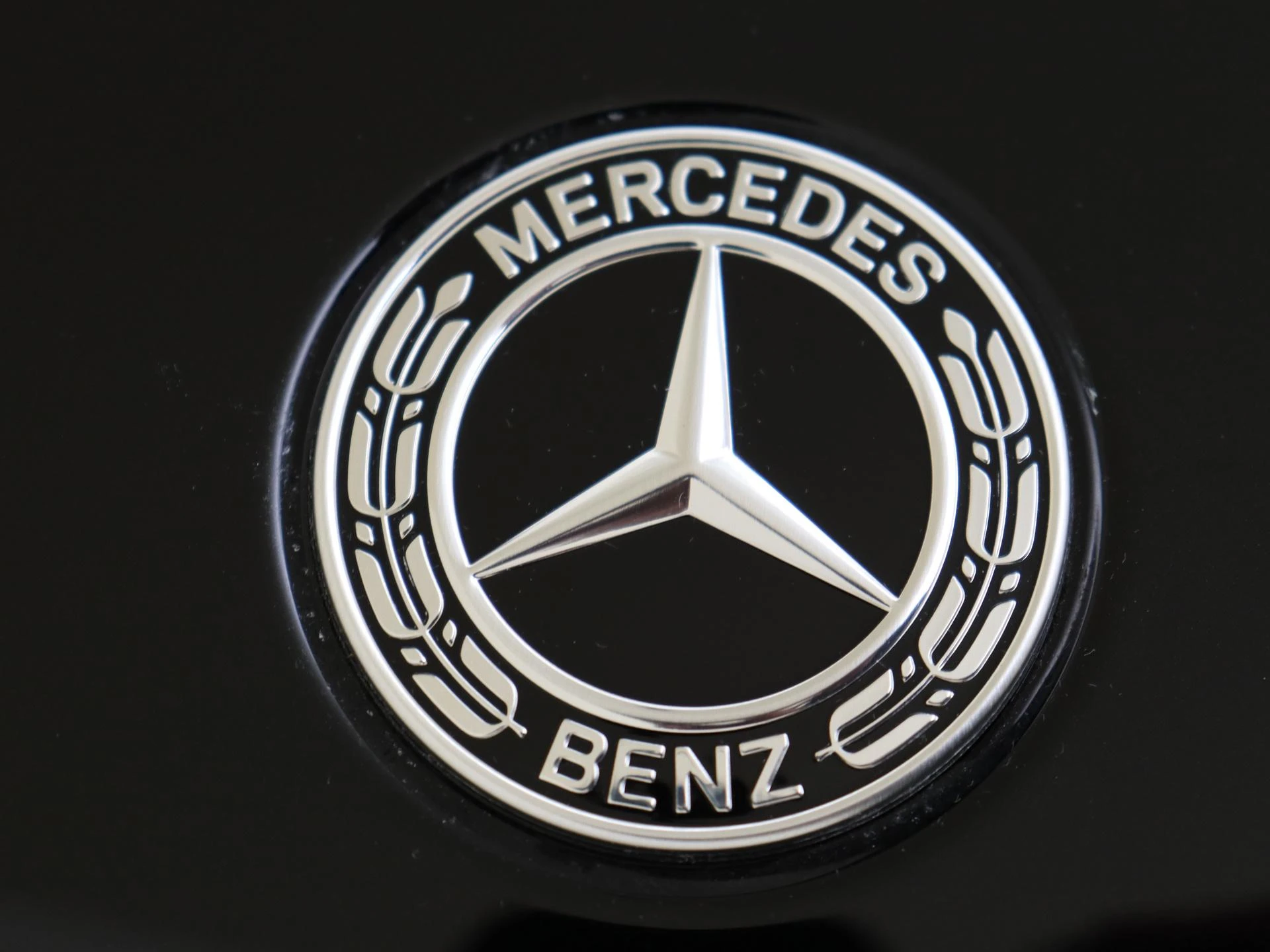 Mercedes-Benz-GLB-image-26