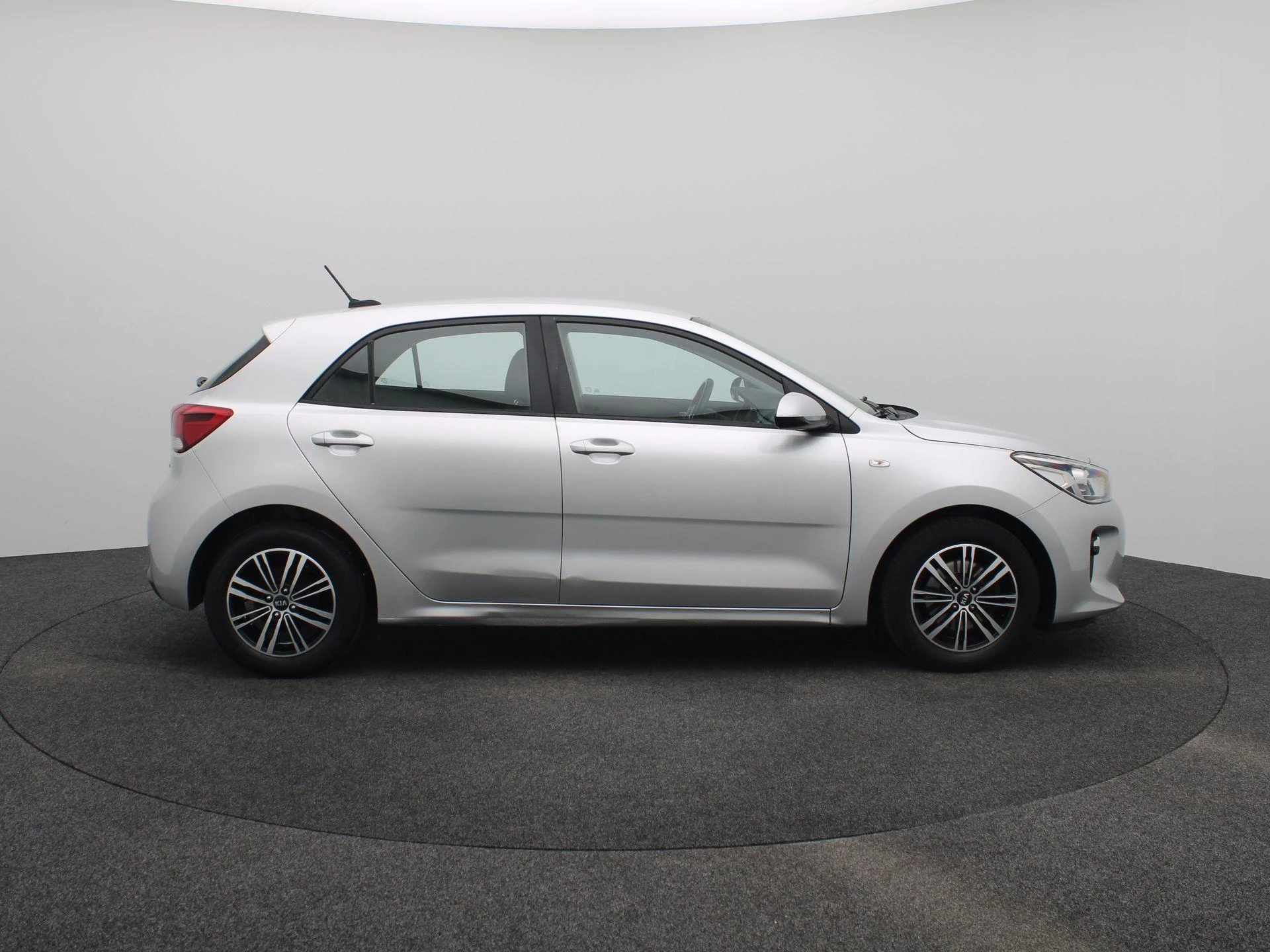 Kia-Rio-image-38