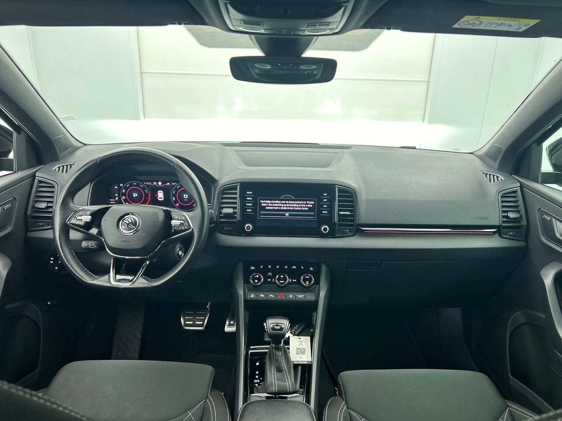 Škoda Karoq 1.5 TSI ACT Sportline Business