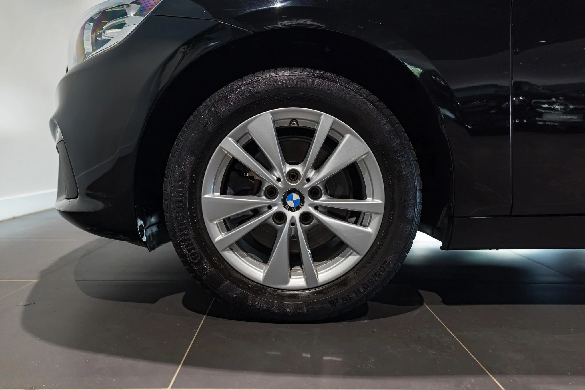 BMW-2 Reeks-image-7