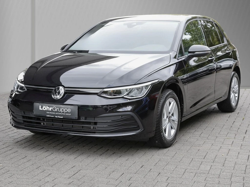 Volkswagen-Golf-image-1