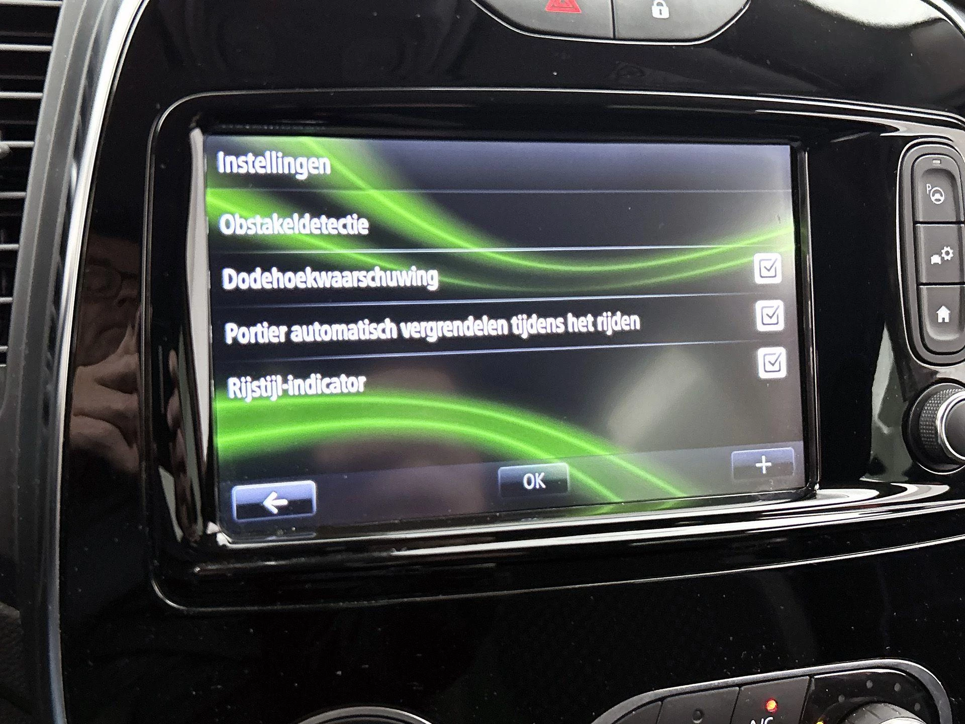 Renault-Captur-image-9