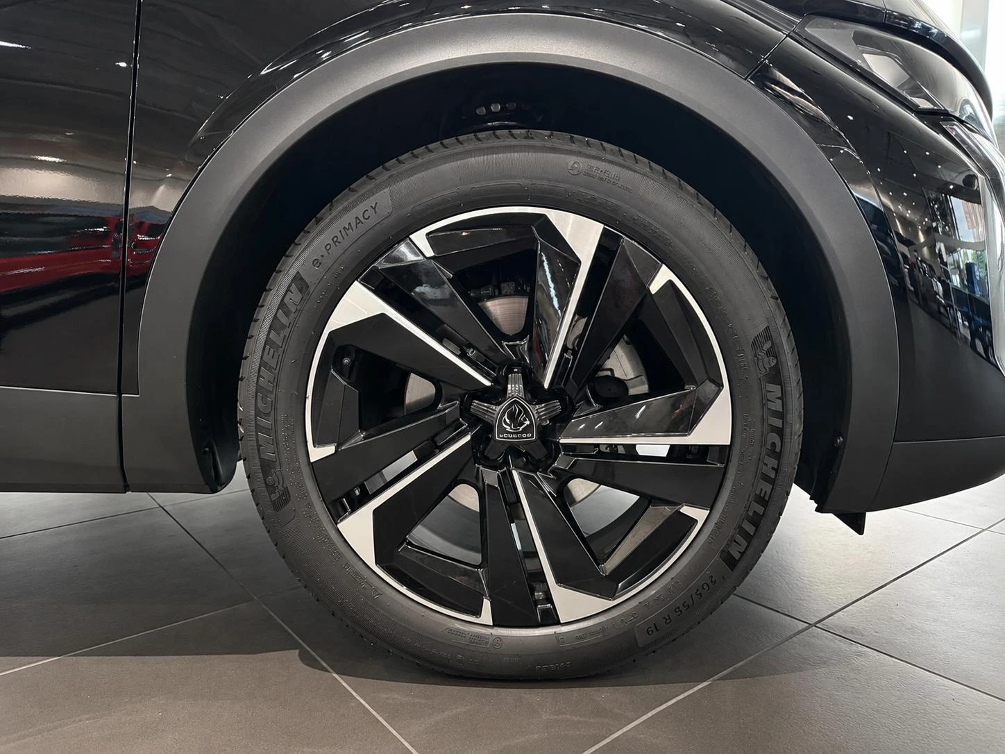 Peugeot 408 1.2 Hybrid 145 e-DCS6 Allure