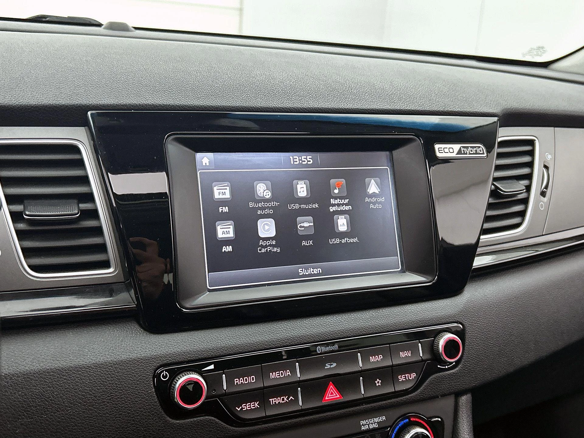 Kia-Niro-image-11