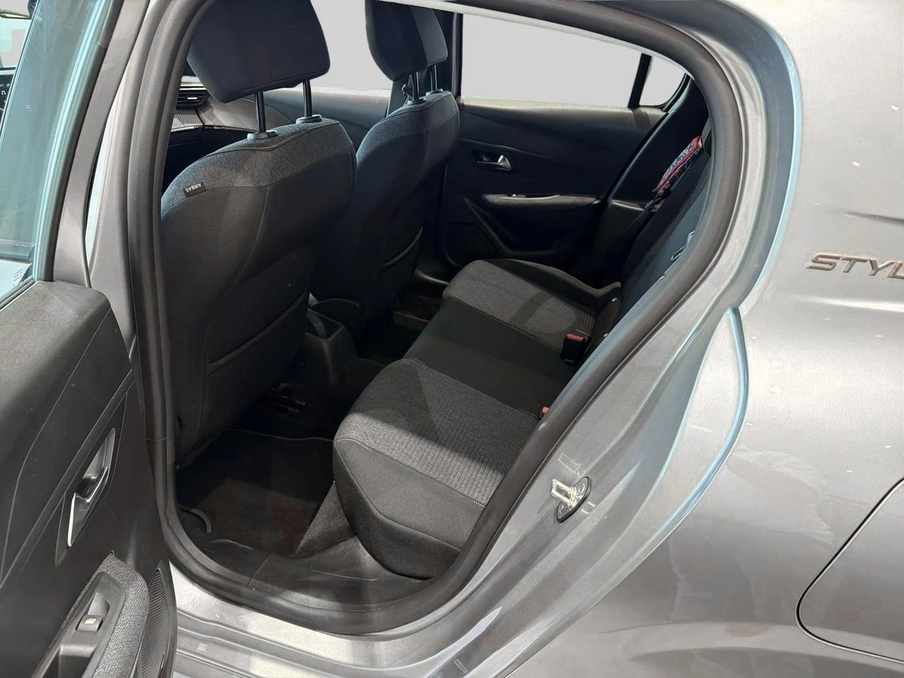 Peugeot 208 1.2 Turbo 100 MAN6 S&S Style