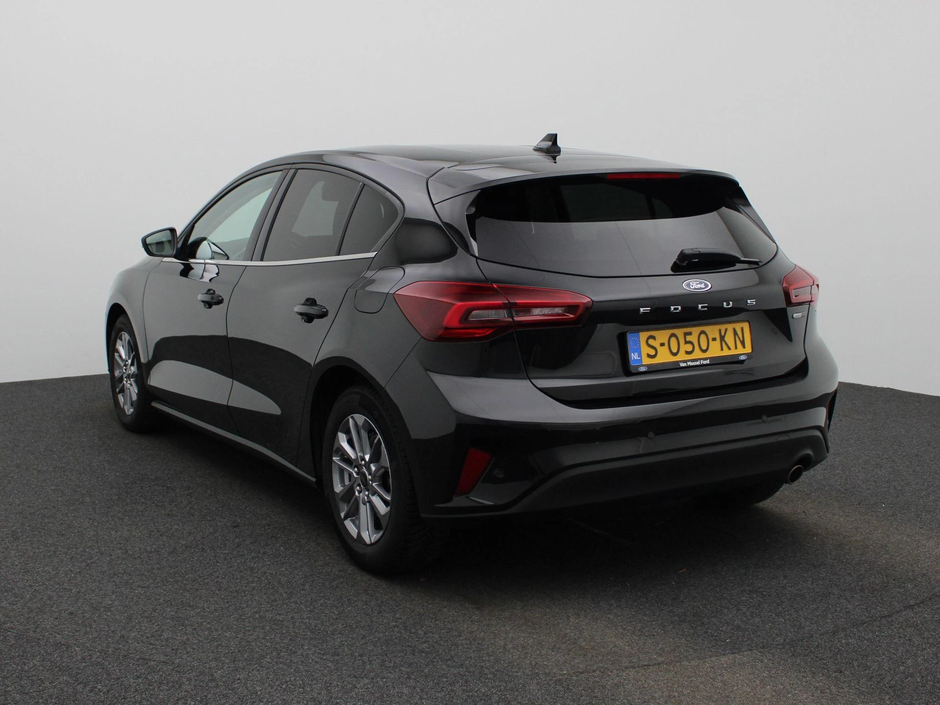 Ford-Focus-image-1