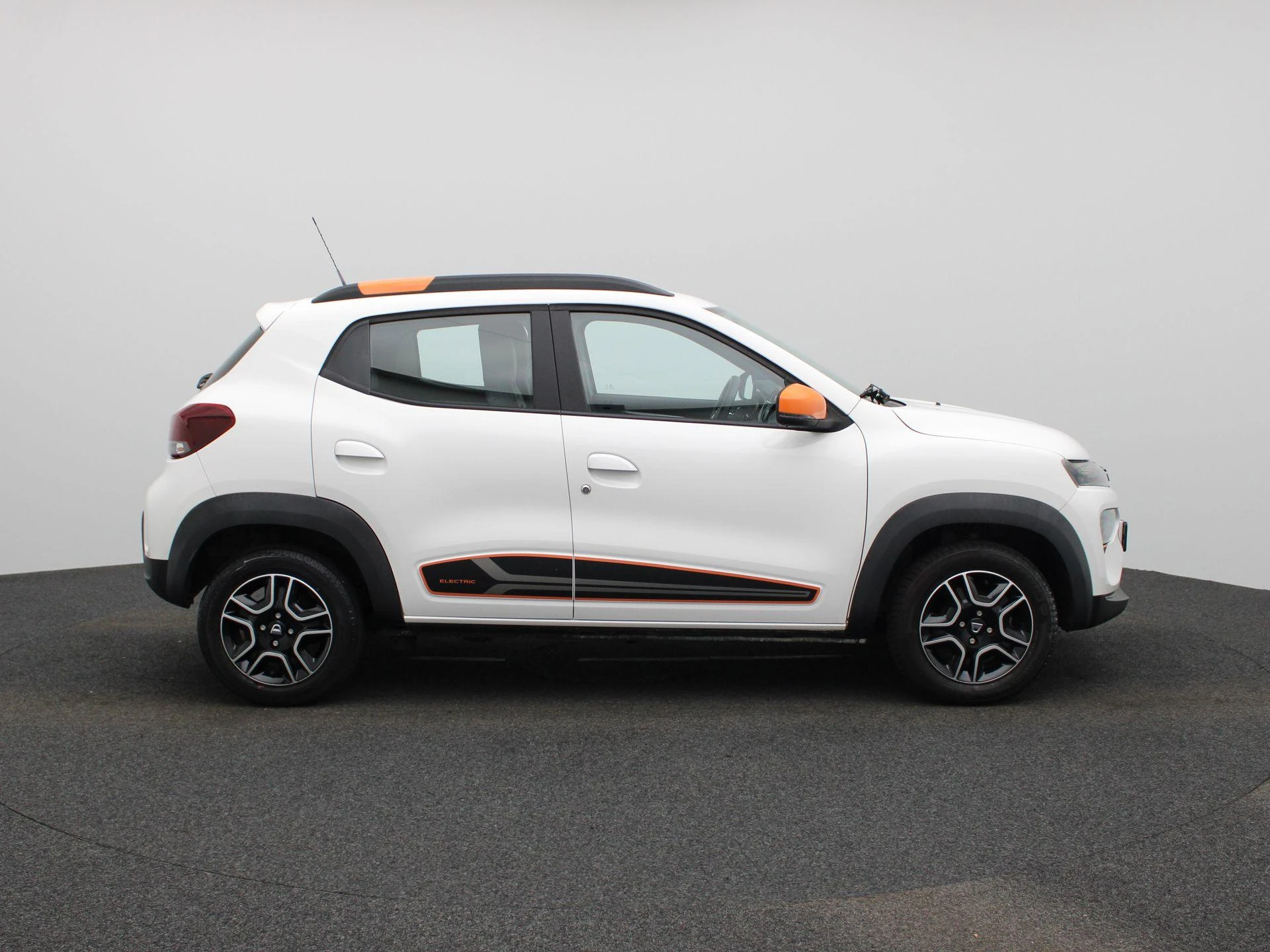 Dacia-Spring-image-5