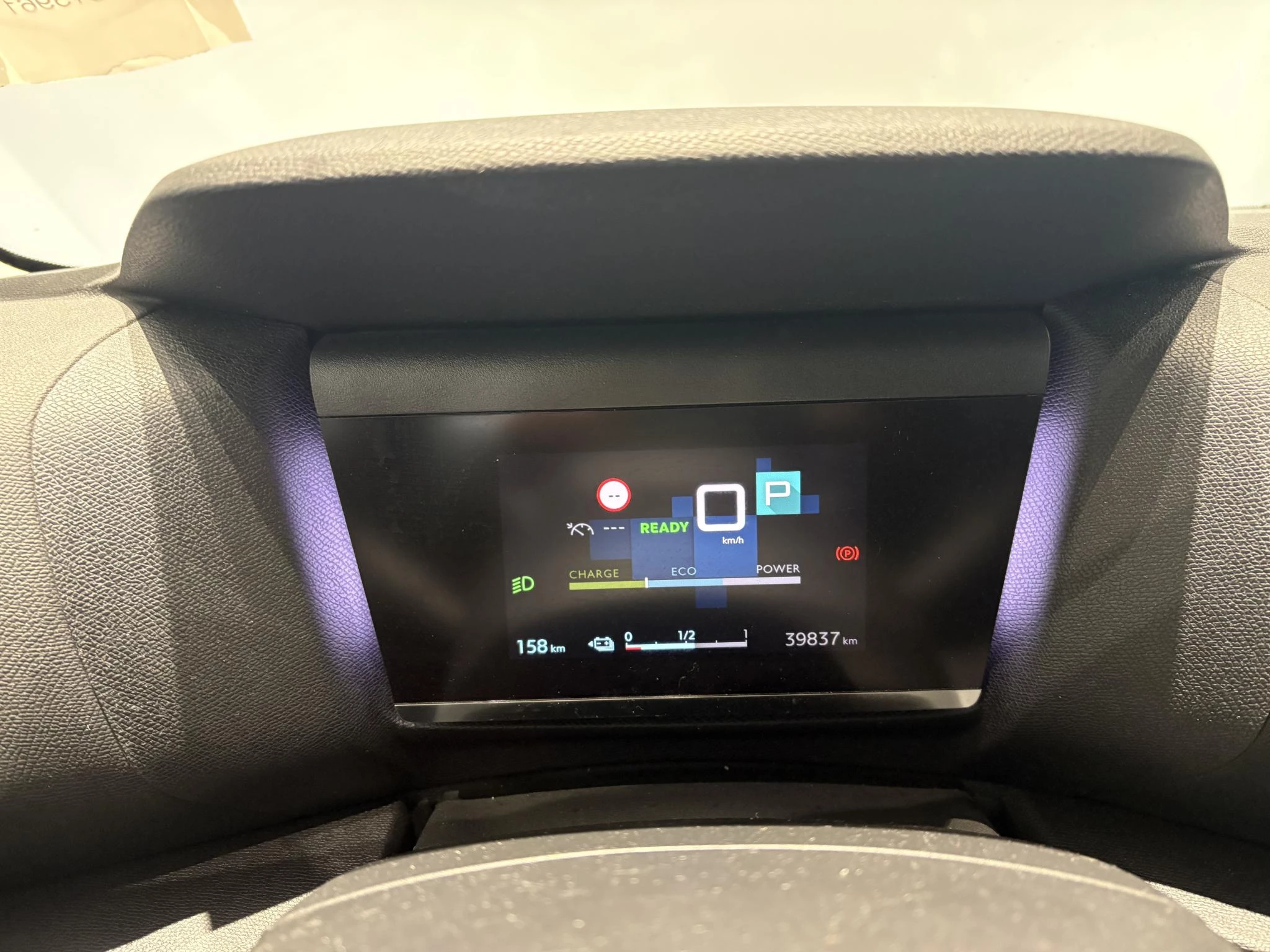 Citroën-ë-C4-image-20