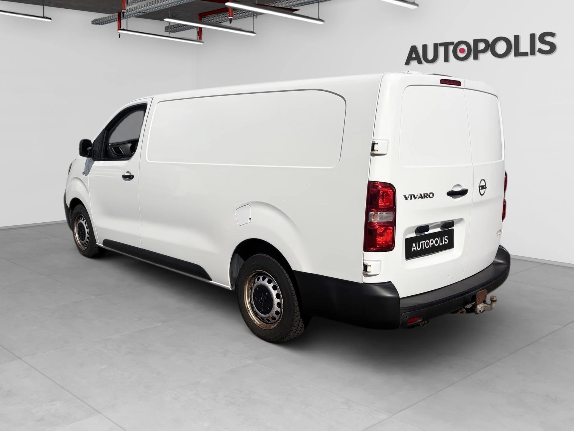 Opel-Vivaro-image-9