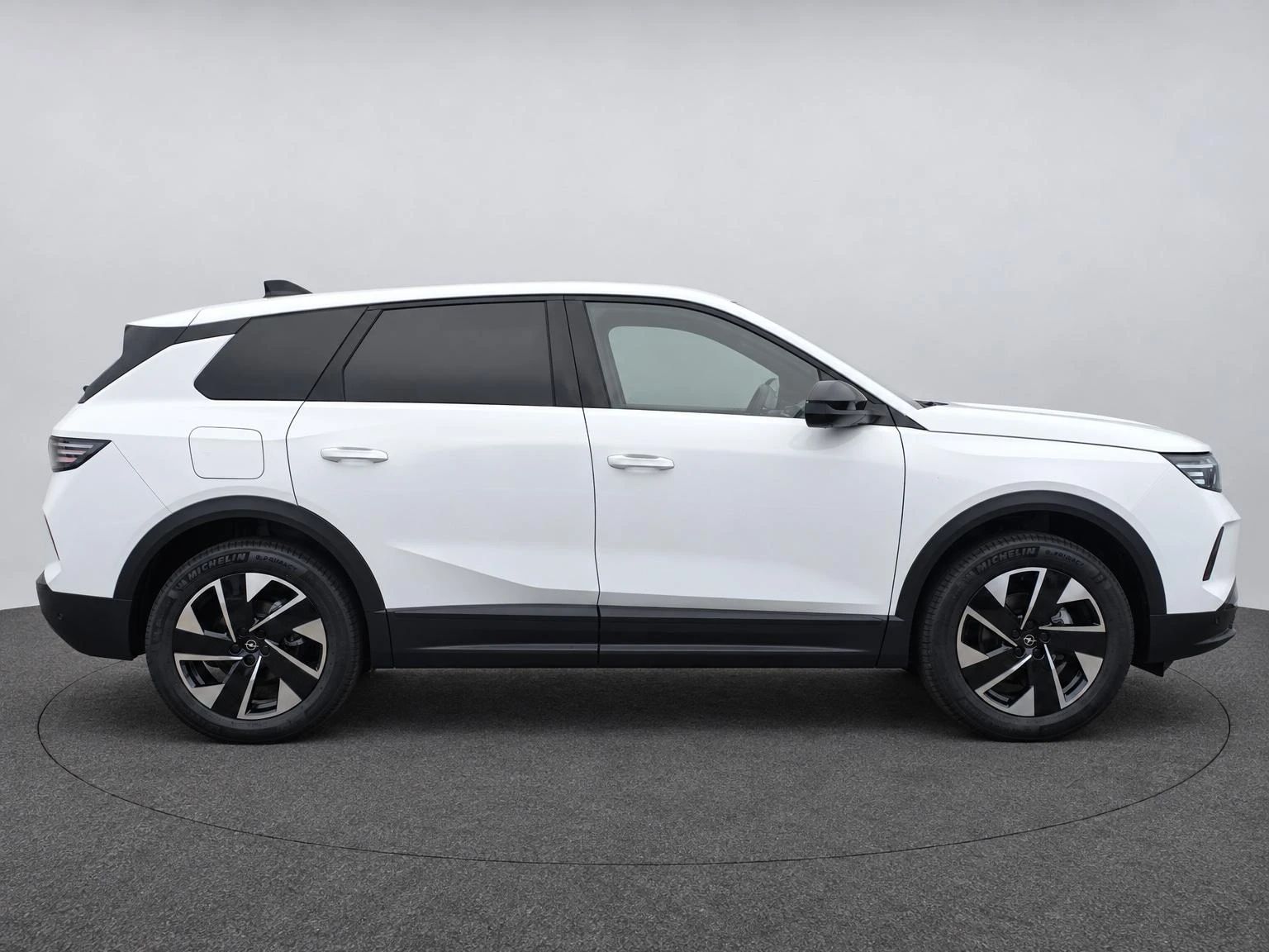 Opel-Grandland-image-3