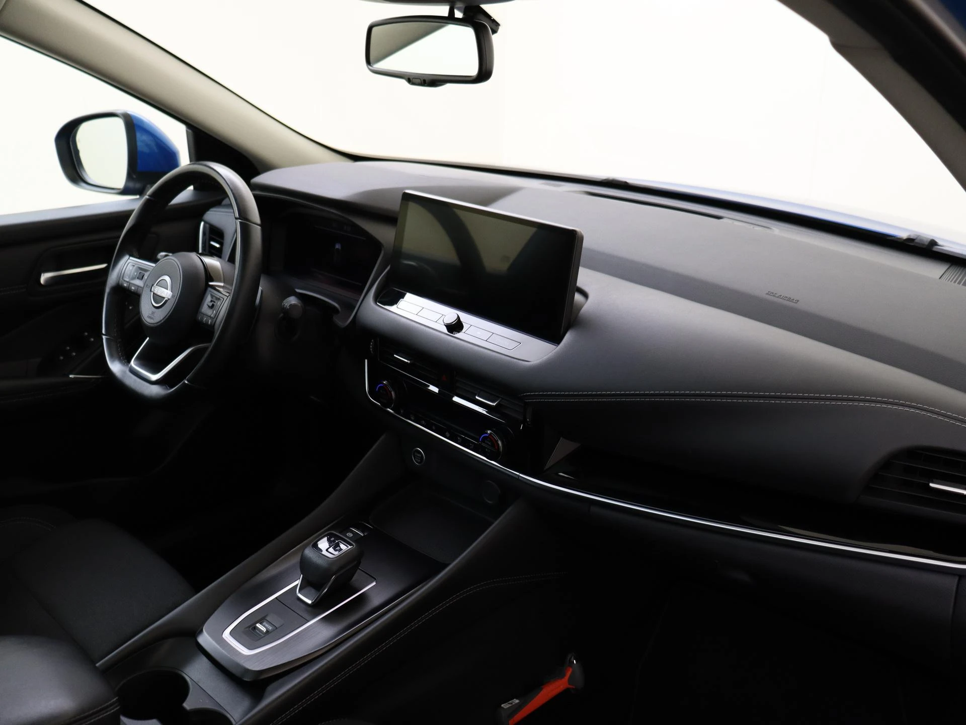 Nissan-QASHQAI-image-4