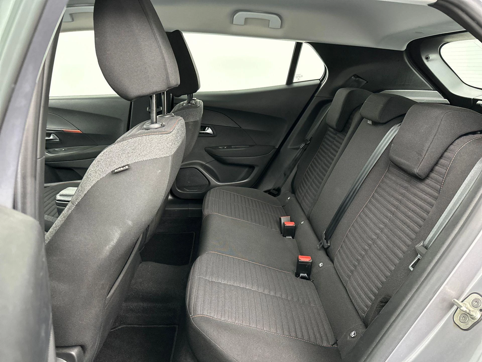 Peugeot-2008-image-21