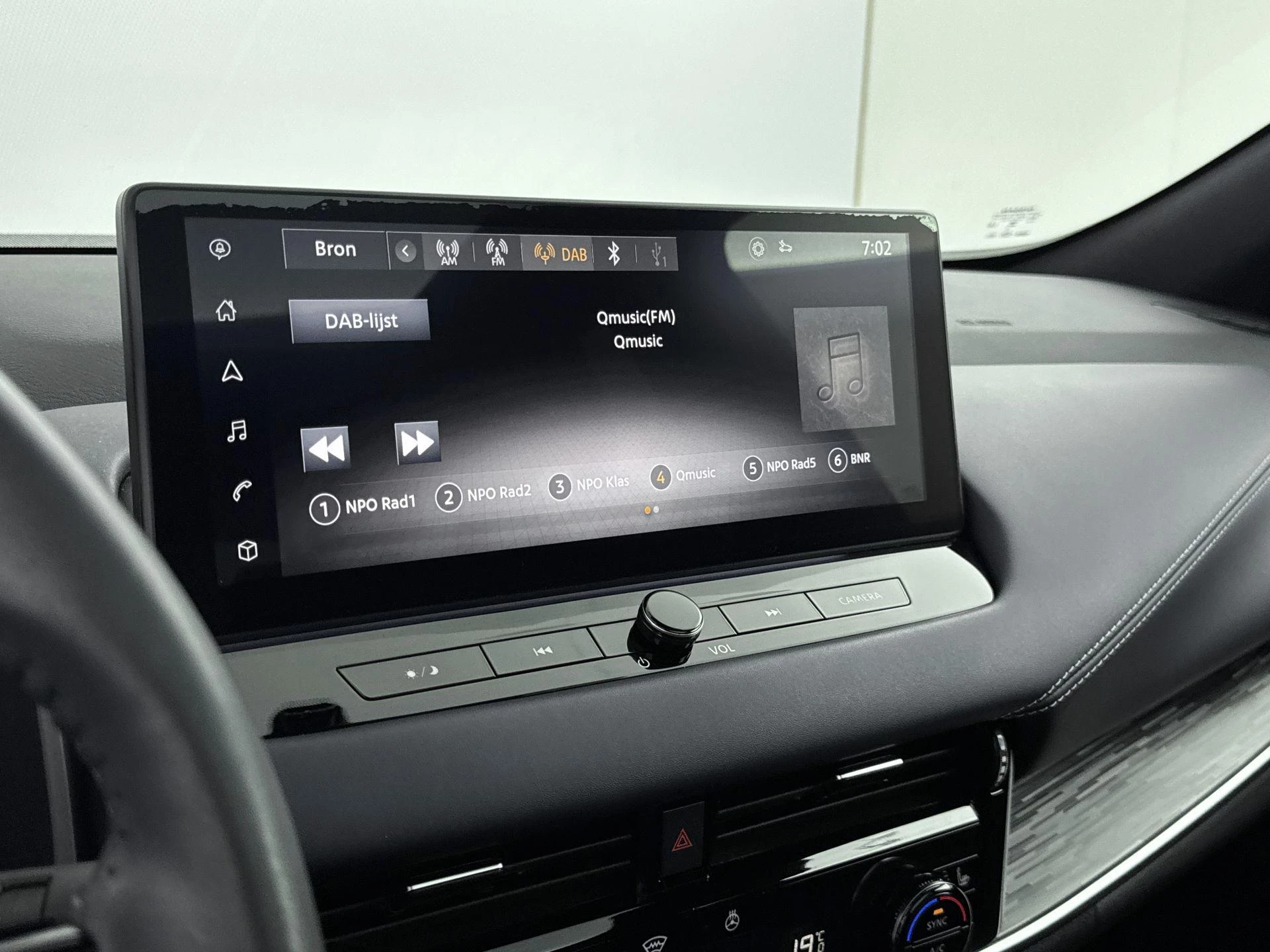 Nissan-QASHQAI-image-20