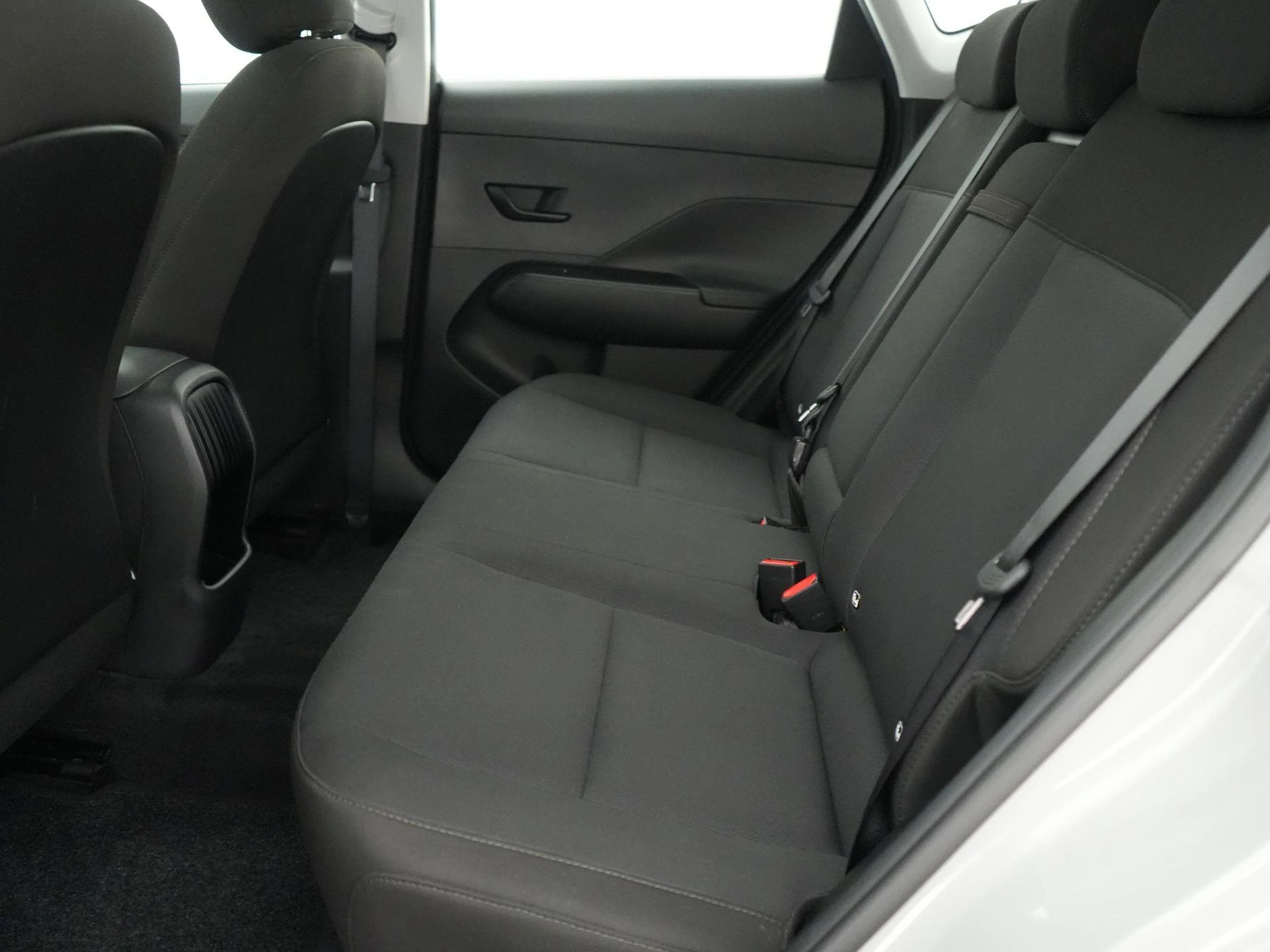 Hyundai-Kona-image-14