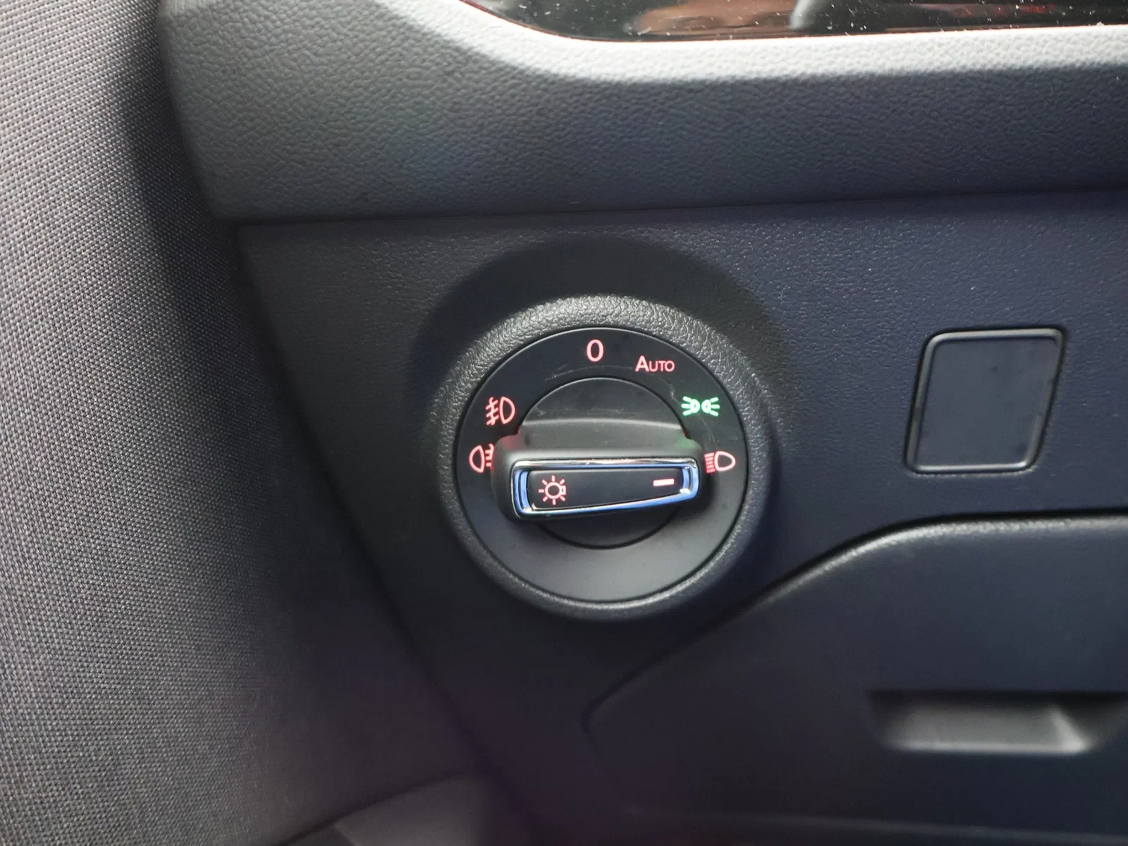 SEAT Leon ST Leon ST 1.4TSI FR 125PK *TREKHAAK*BLTH*APP-CONNECT*PDC ACHTER*NAVI*...*