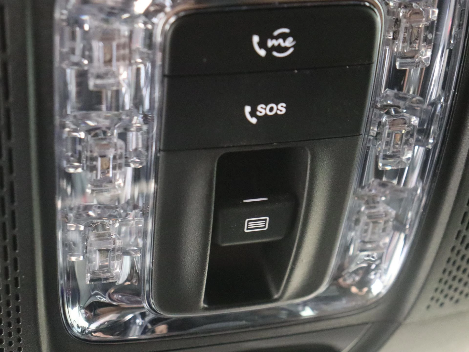 Mercedes-Benz-GLE-image-34