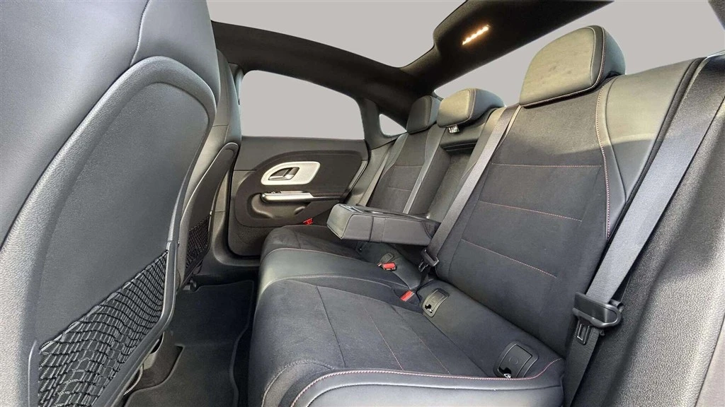 Mercedes-Benz-CLA-image-24