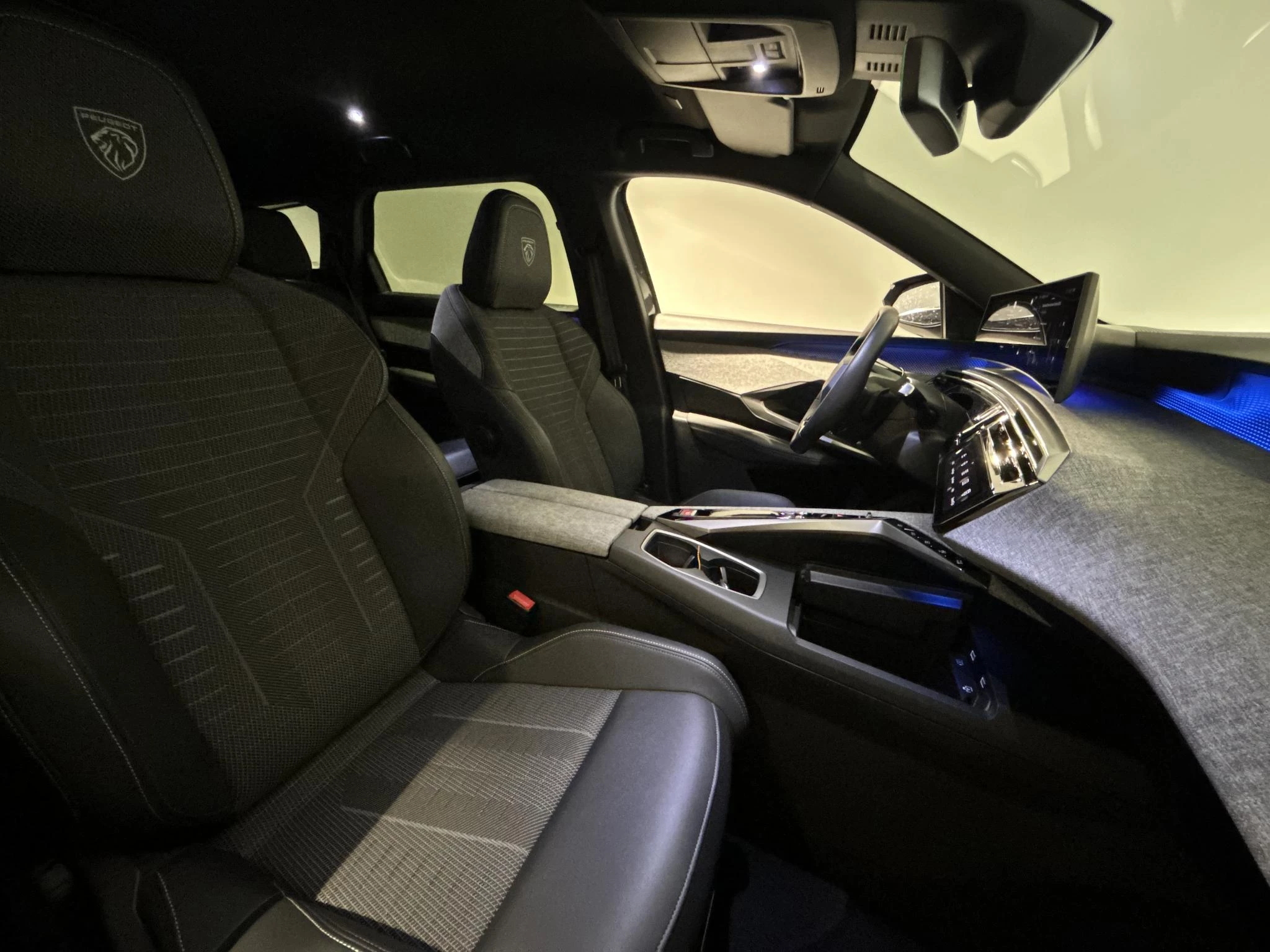 Peugeot 5008 1.2 Hybrid 145 GT 7p
