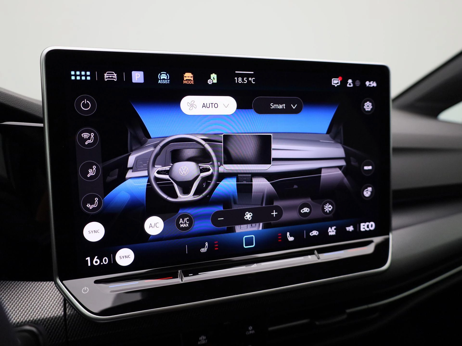 Volkswagen-Golf-image-26