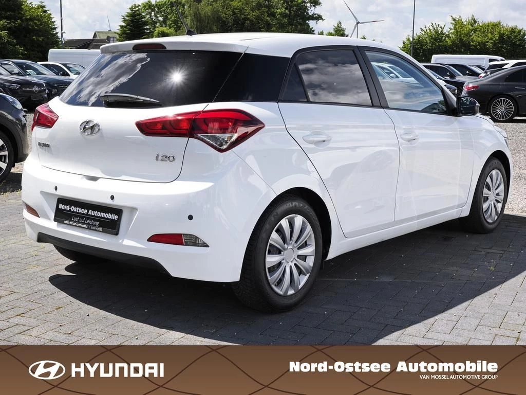Hyundai i20 1.2 PASSION KLIMA SITZHEIZUNG ISOFIX