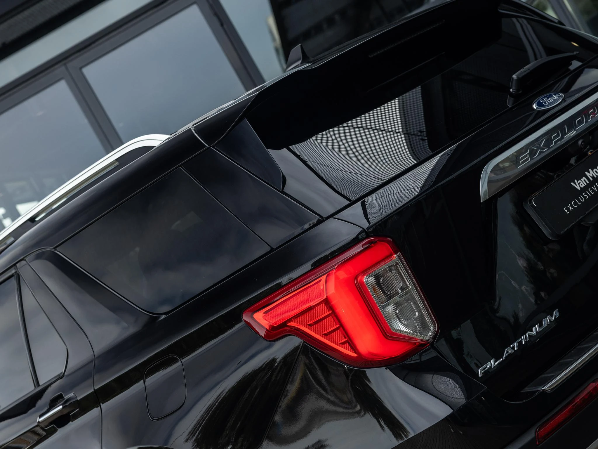 Ford-Explorer-image-66