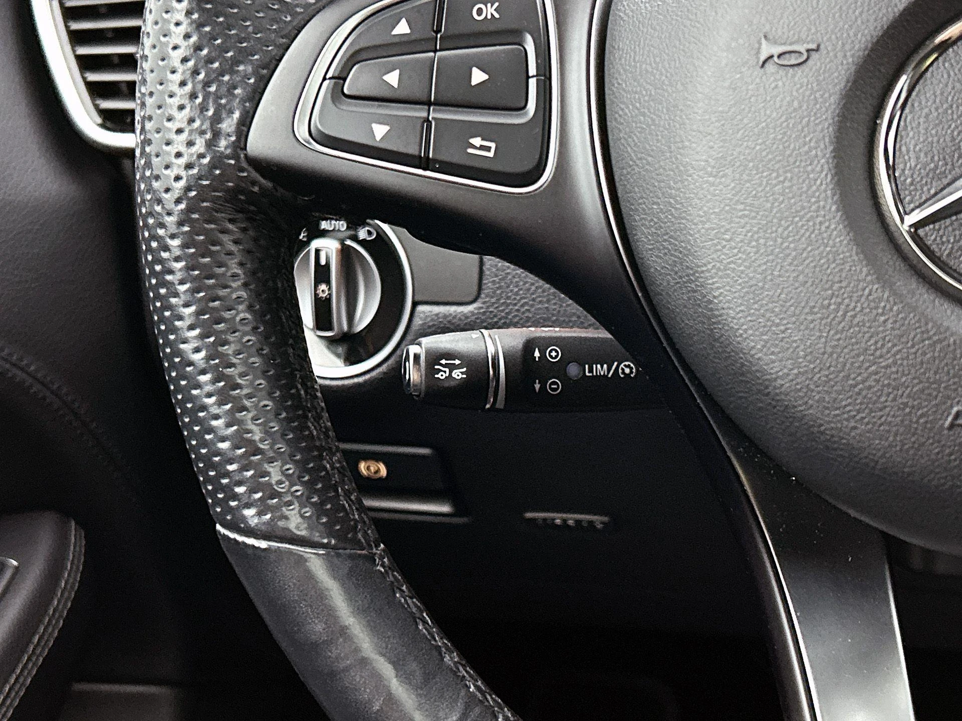 Mercedes-Benz-GLE-image-5