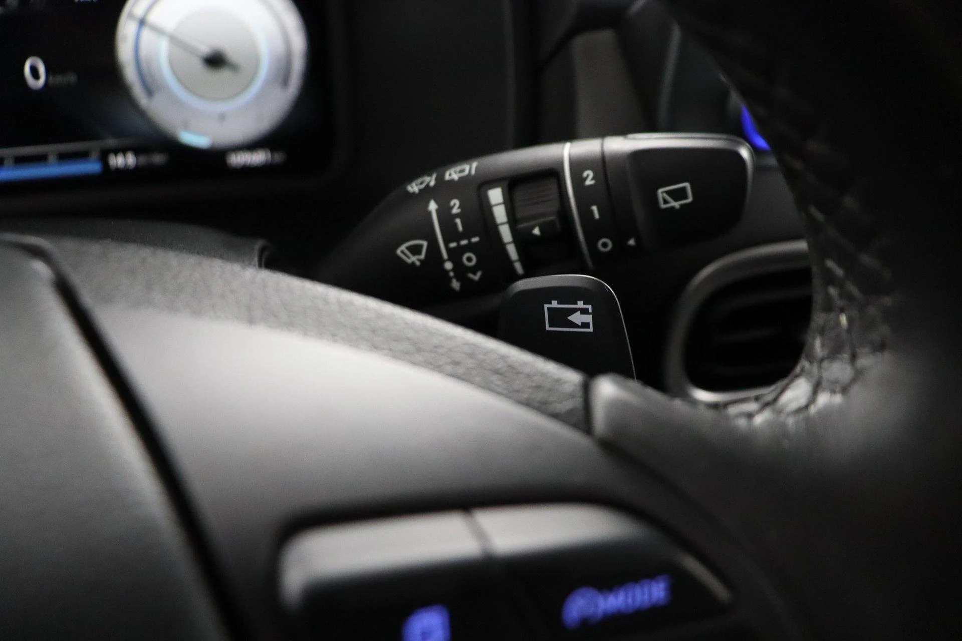 Hyundai-Kona-image-43