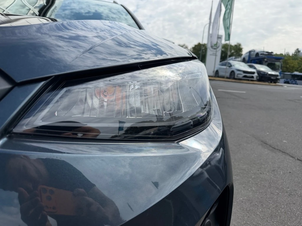 SEAT-Arona-image-1