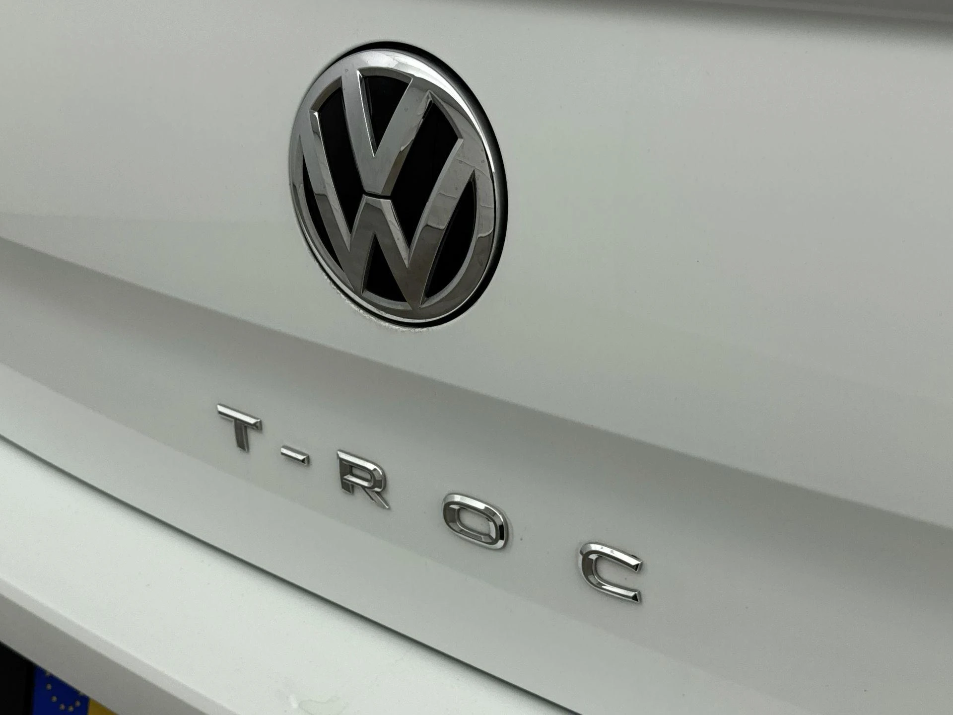 Volkswagen-T-Roc-image-20