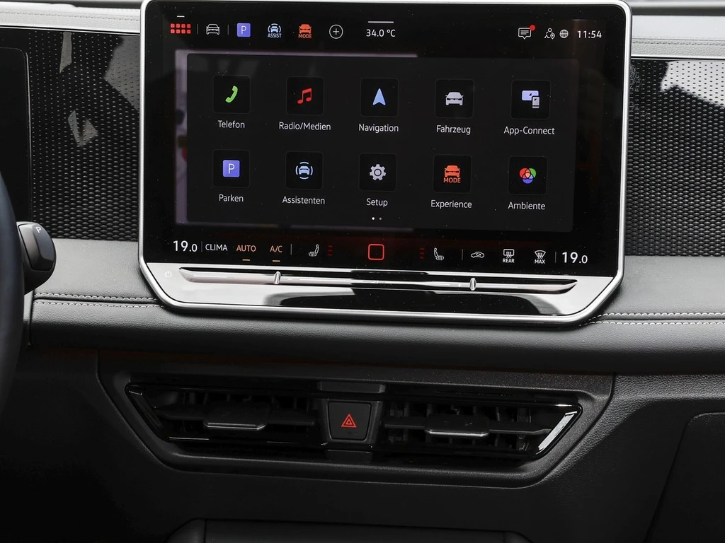Volkswagen-Tiguan-image-10