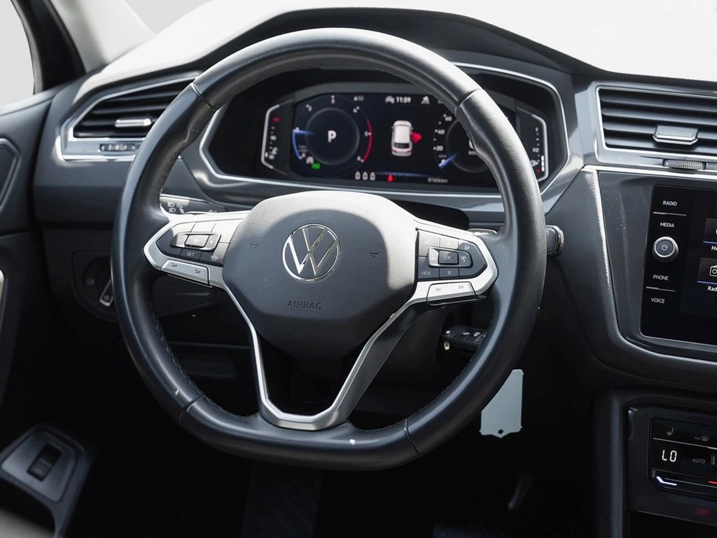 Volkswagen Tiguan Allspace 2.0 TDI DSG LIFE *LED*Navi*AHK*Panorama*ergoActive*Climatronic*uvm...