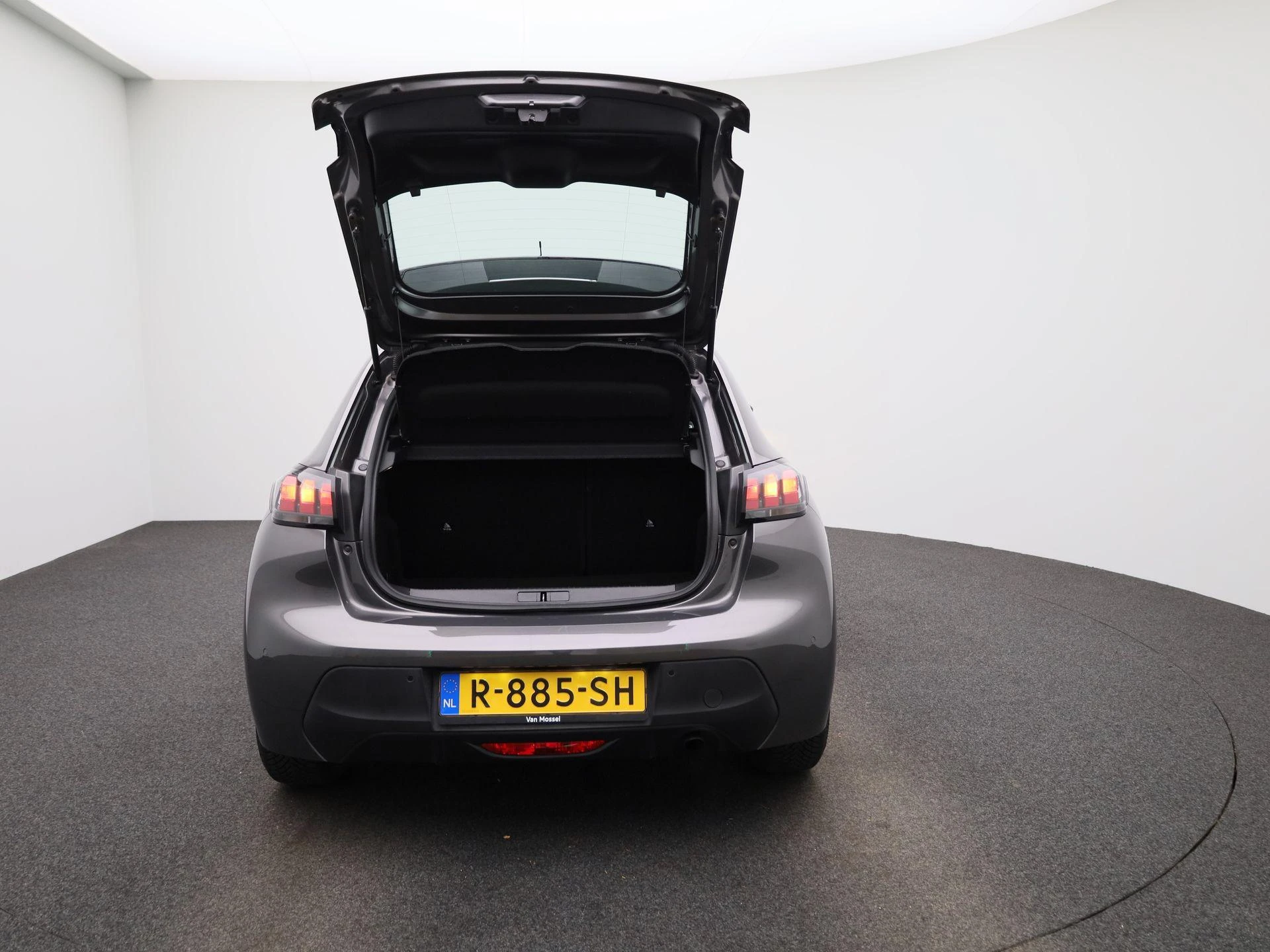 Peugeot-208-image-10