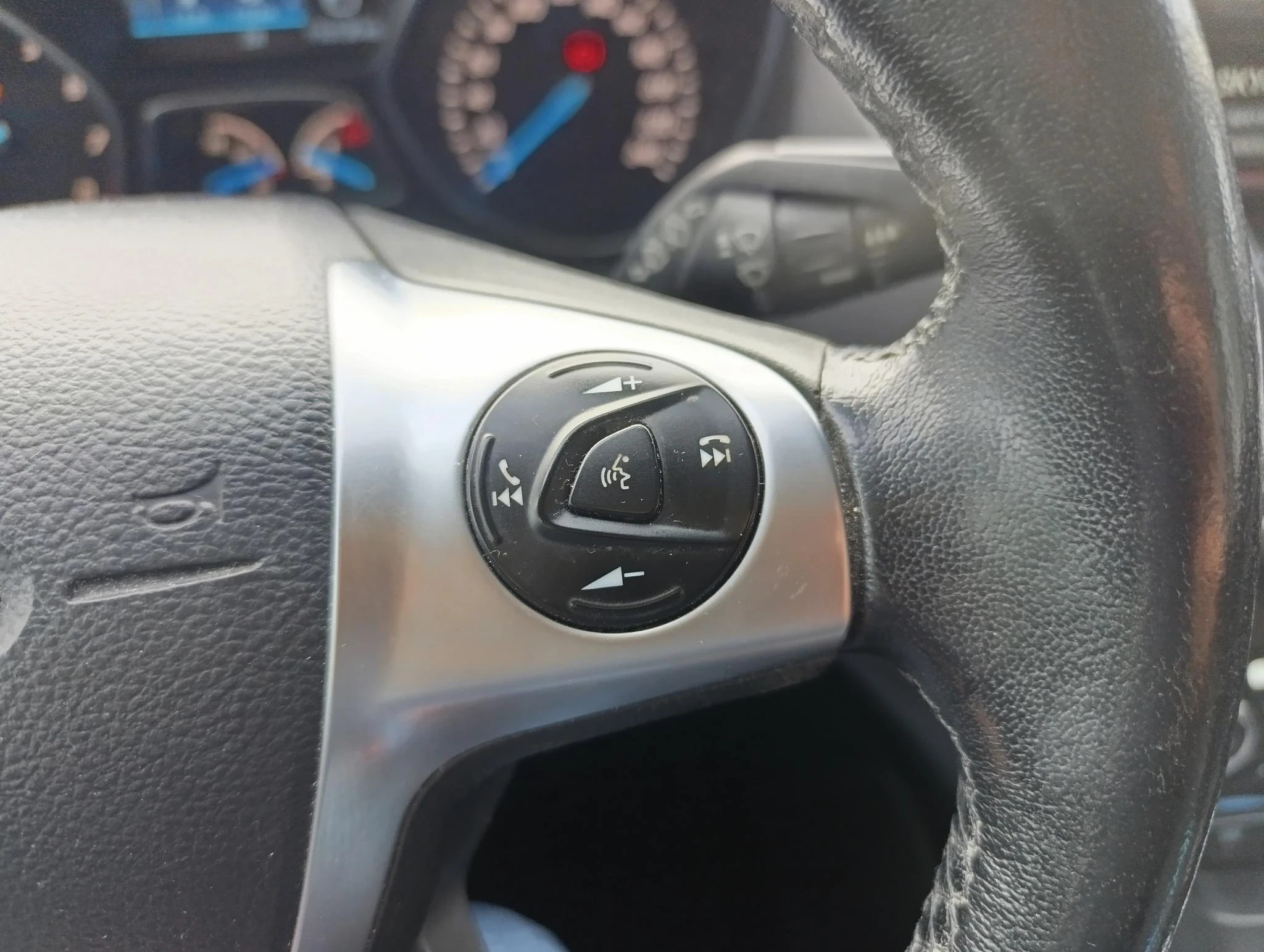 Ford-Kuga-image-20