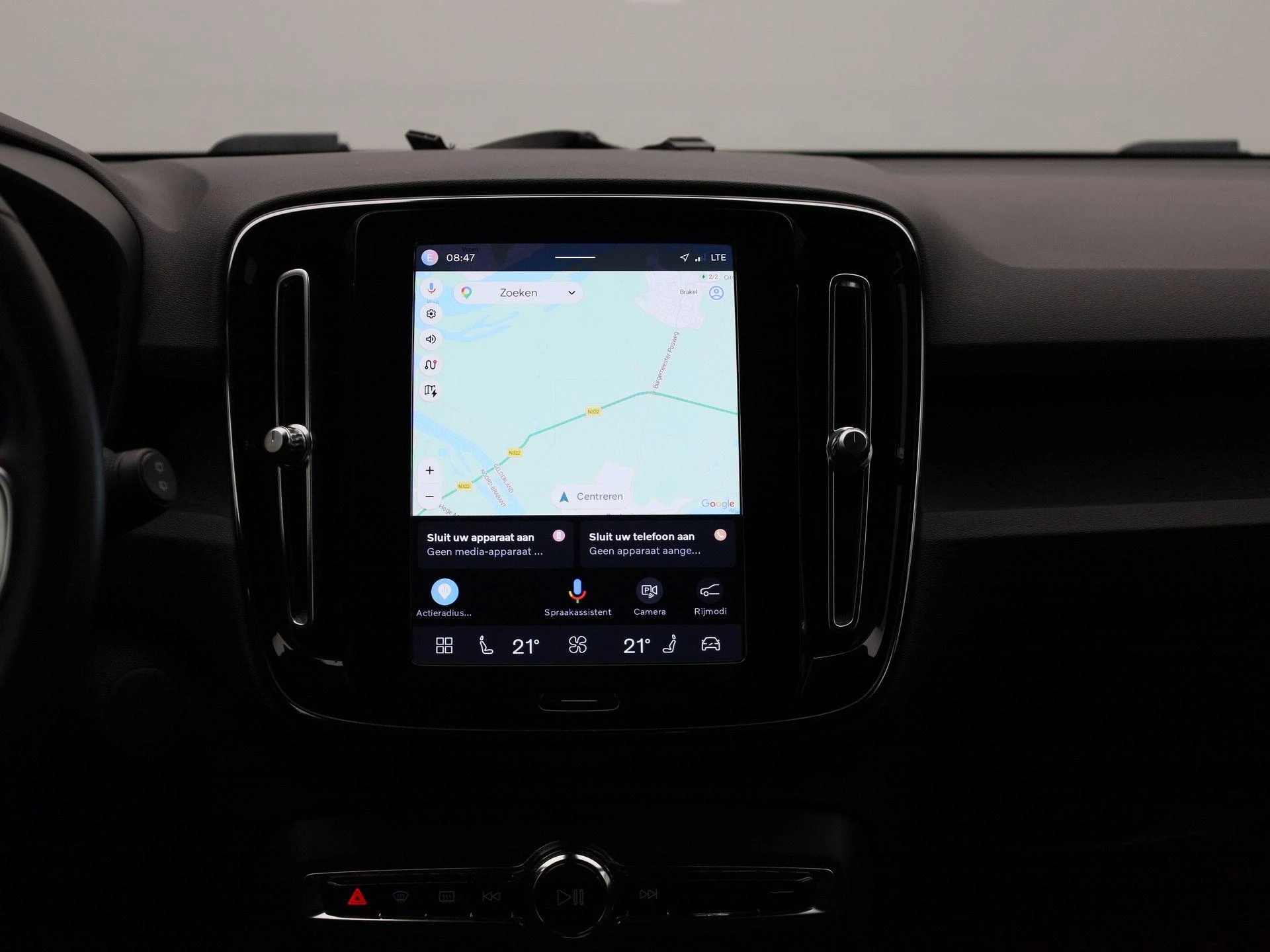 Volvo-XC40-image-8
