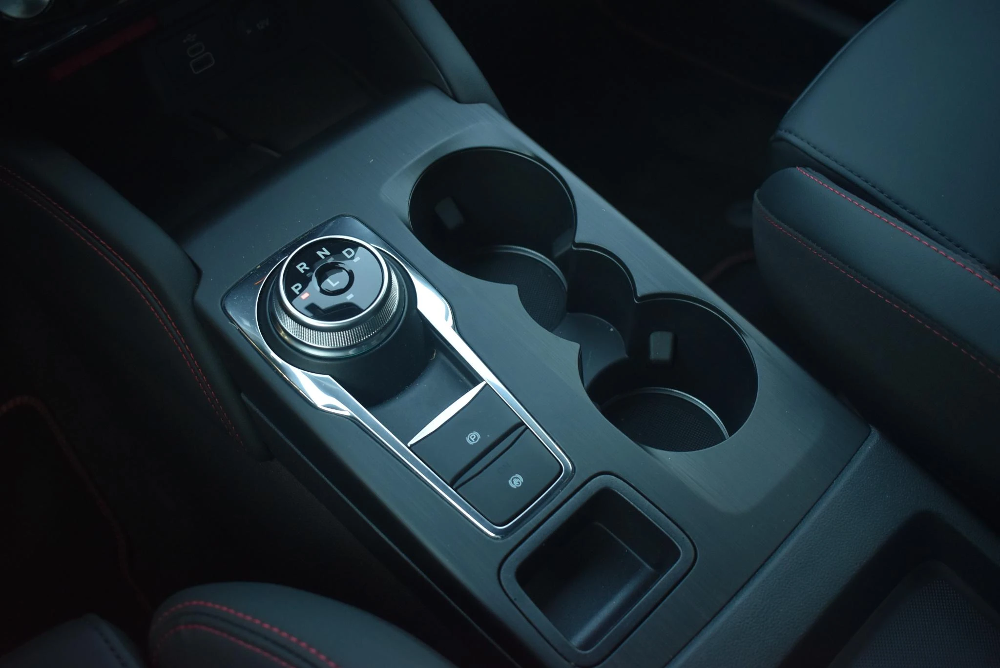 Ford-Kuga-image-28