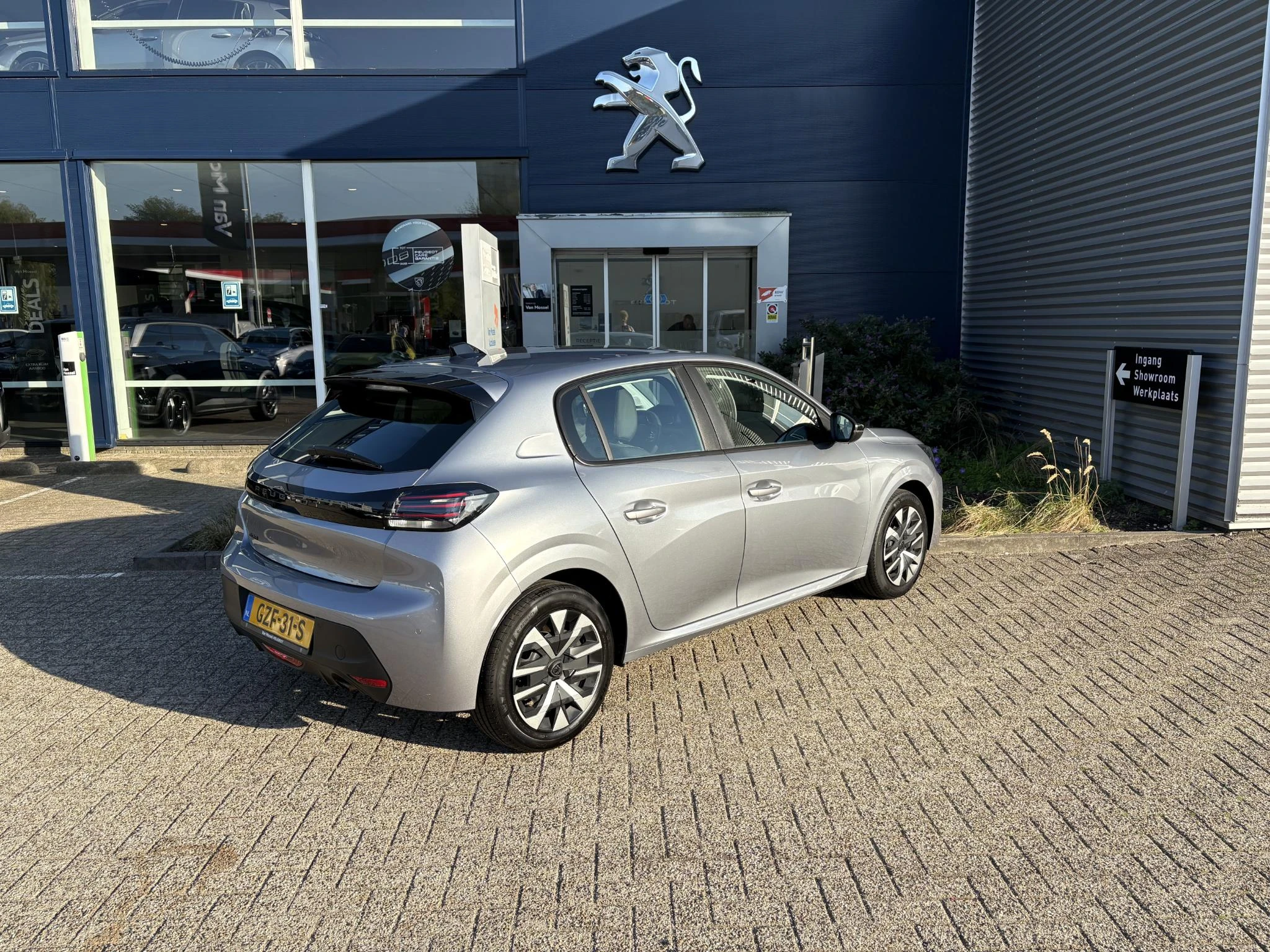 Peugeot-208-image-5