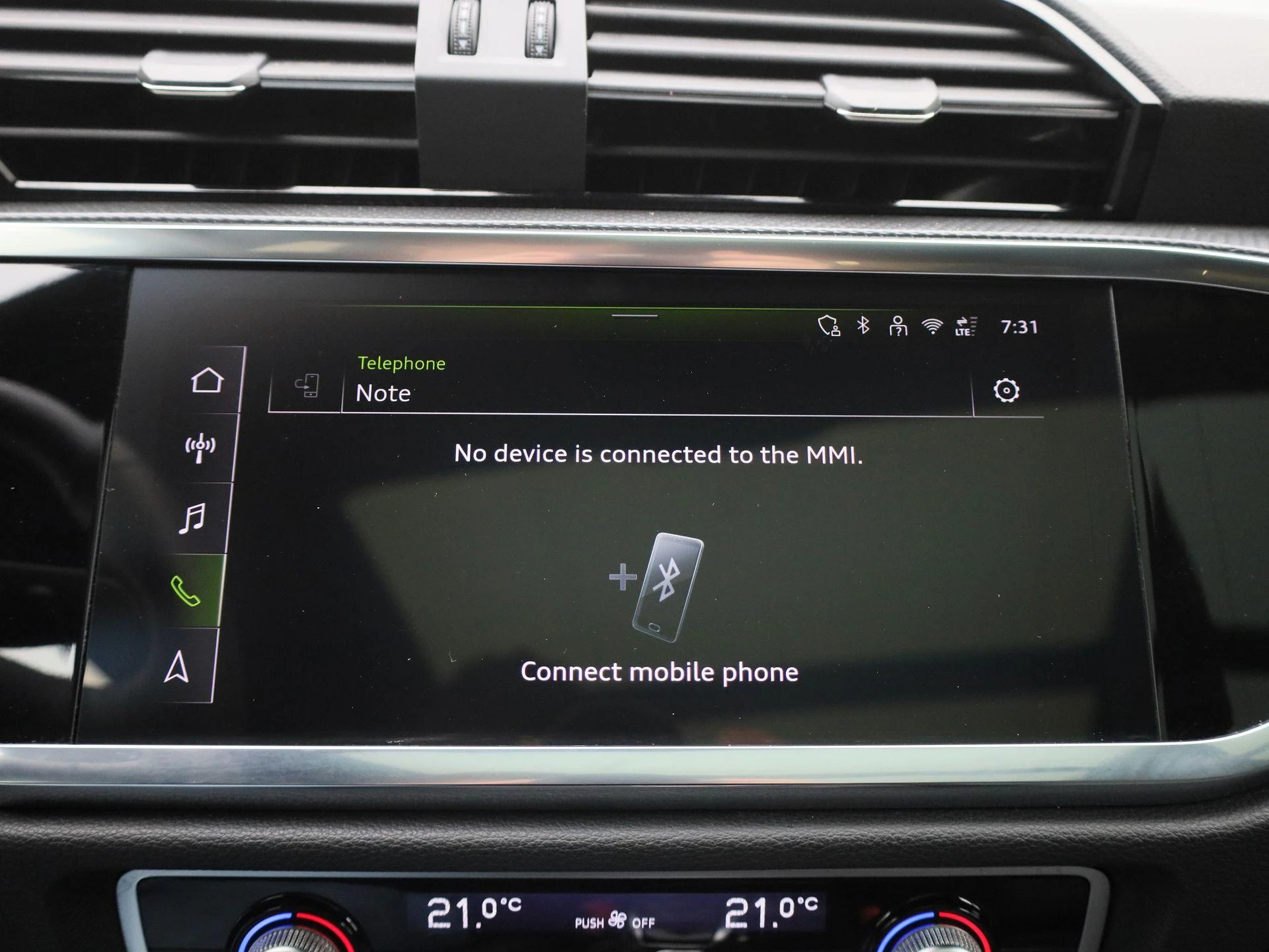 Audi-Q3-image-22