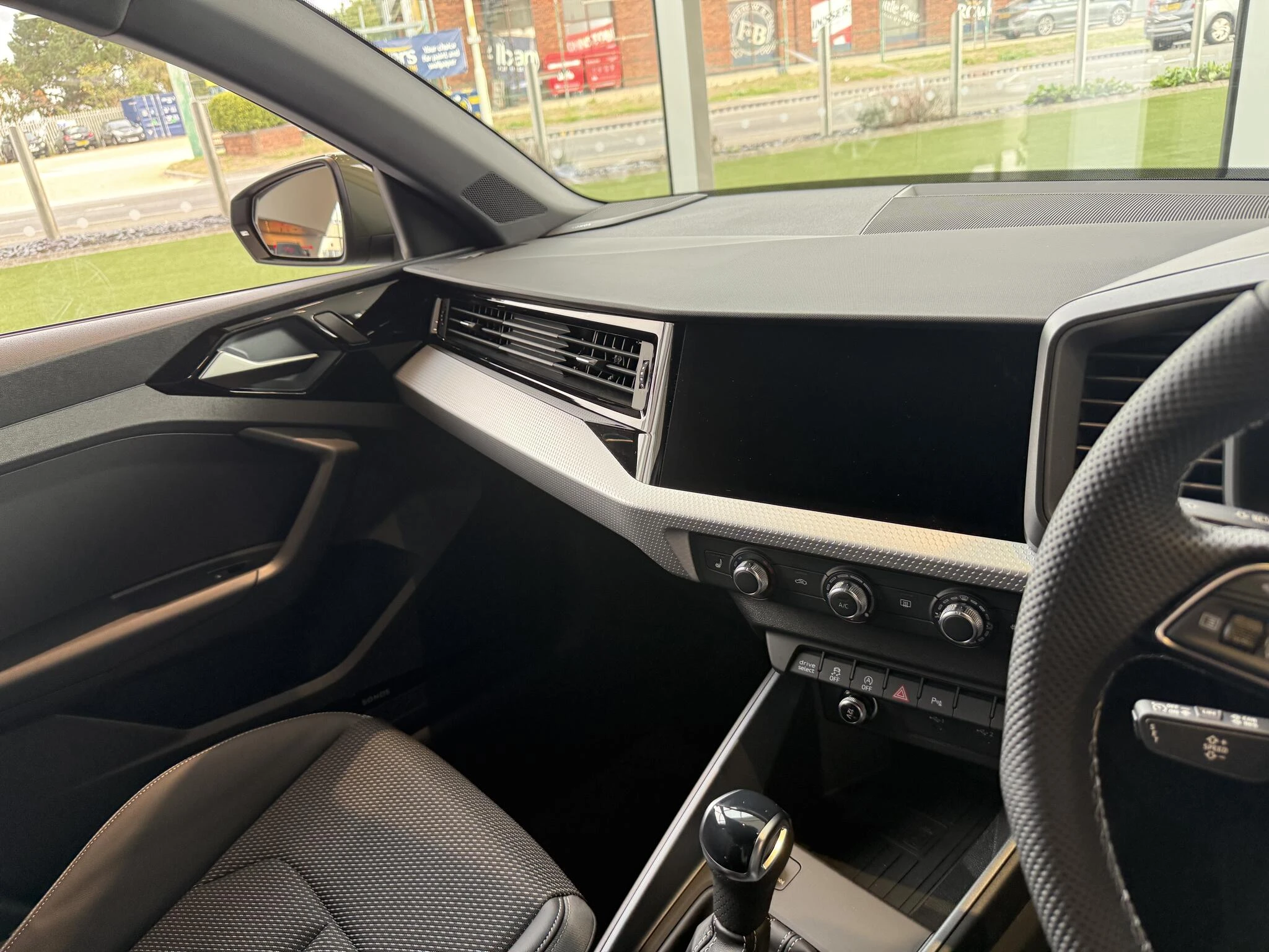 Audi-A1 Sportback-image-9