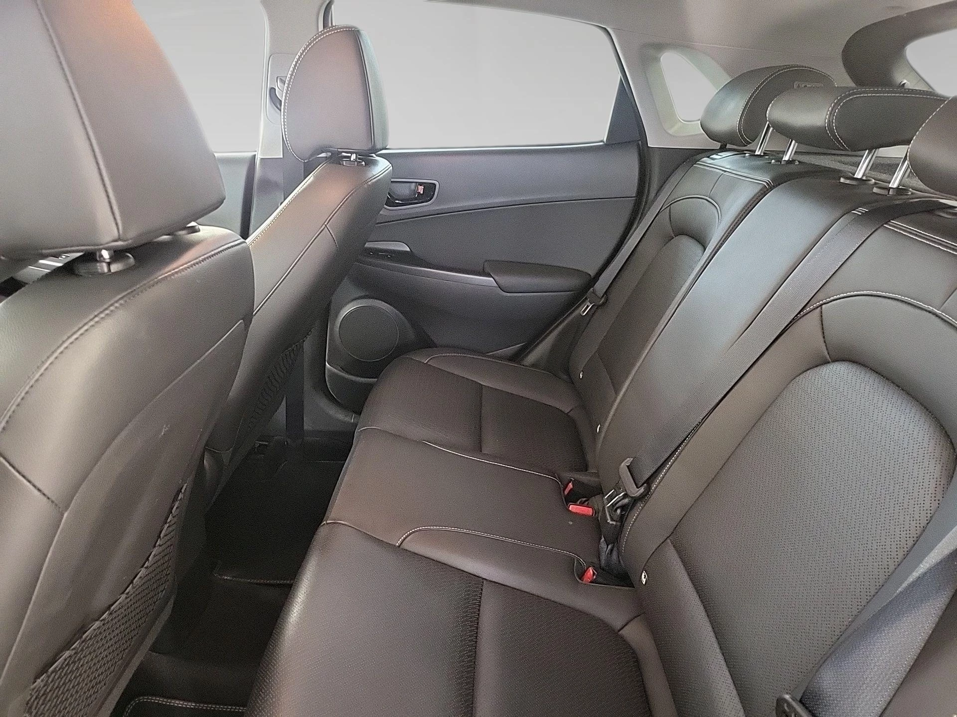 Hyundai-Kona-image-17