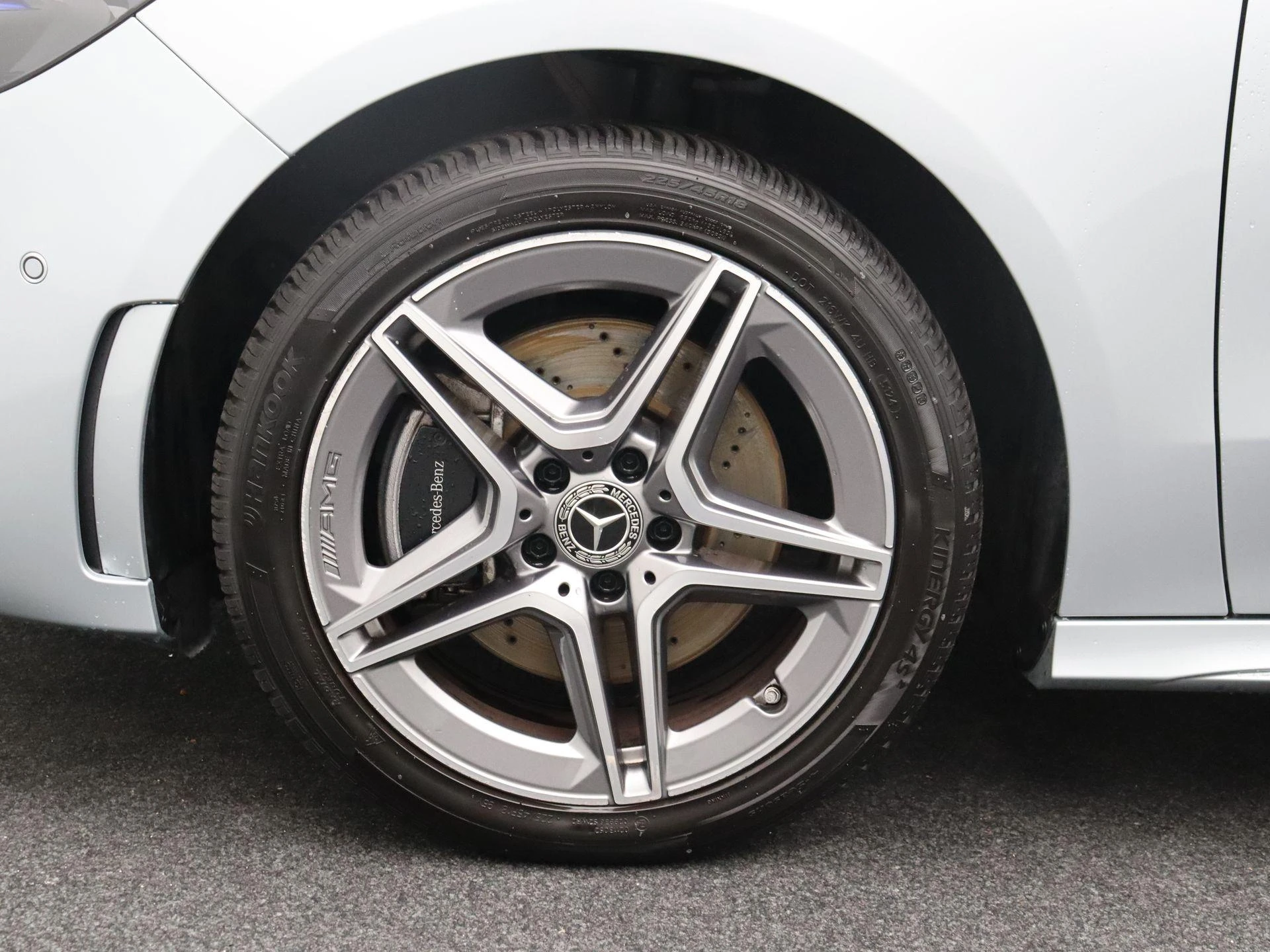 Mercedes-Benz-Classe B-image-6